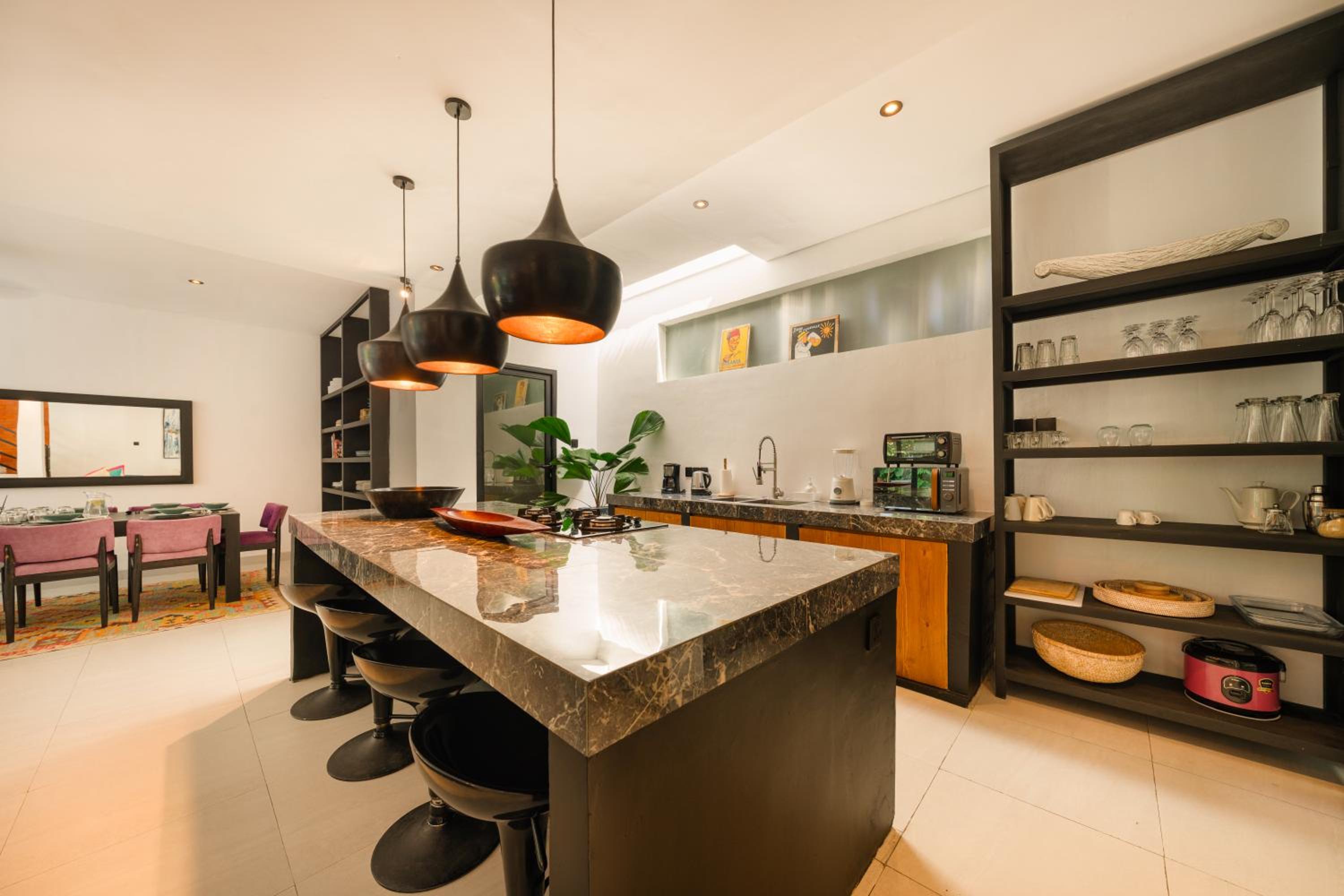Spacious 5BR Modern Simplicity, Near Canggu's Best