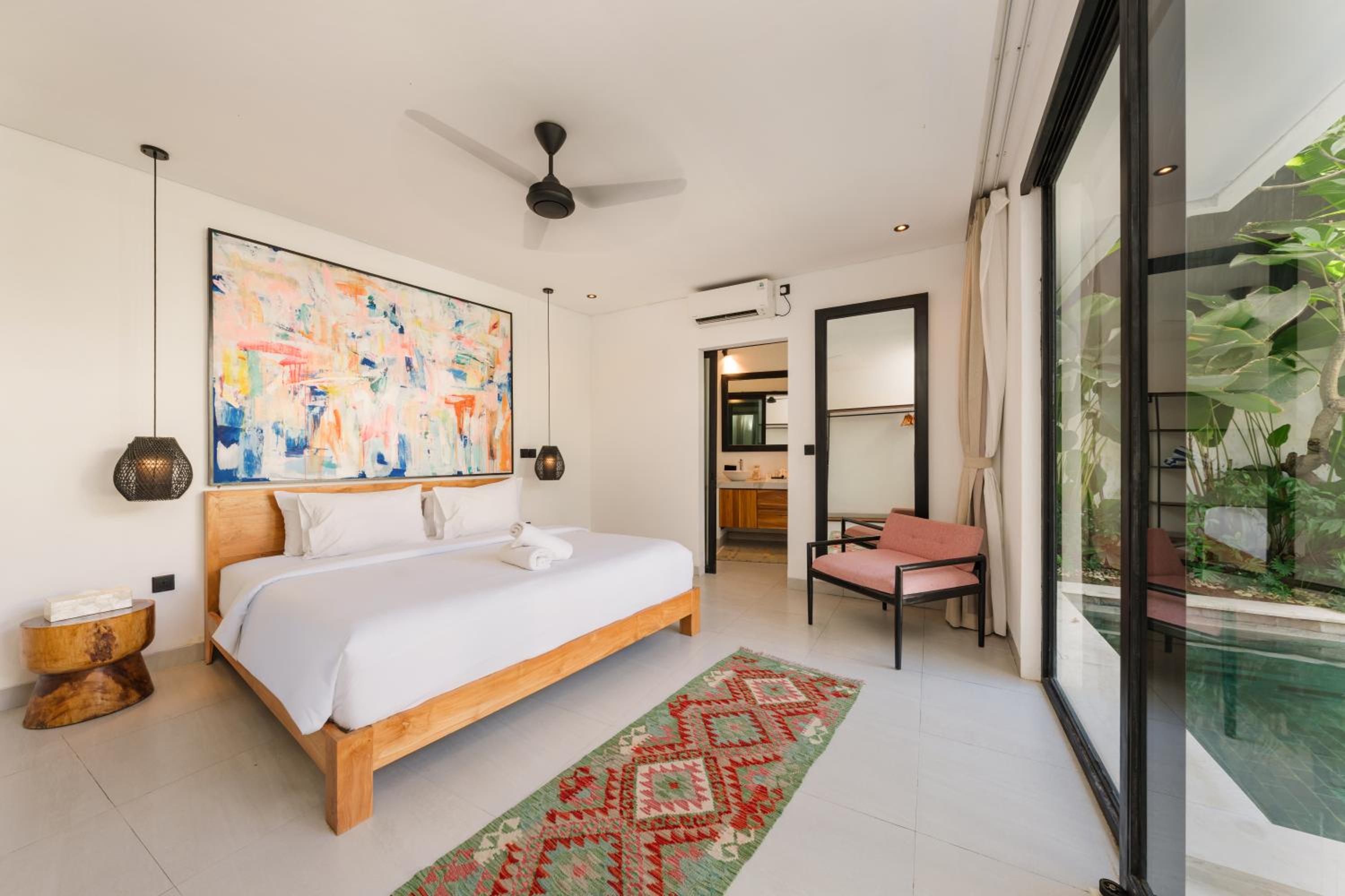 Spacious 5BR Modern Simplicity, Near Canggu's Best