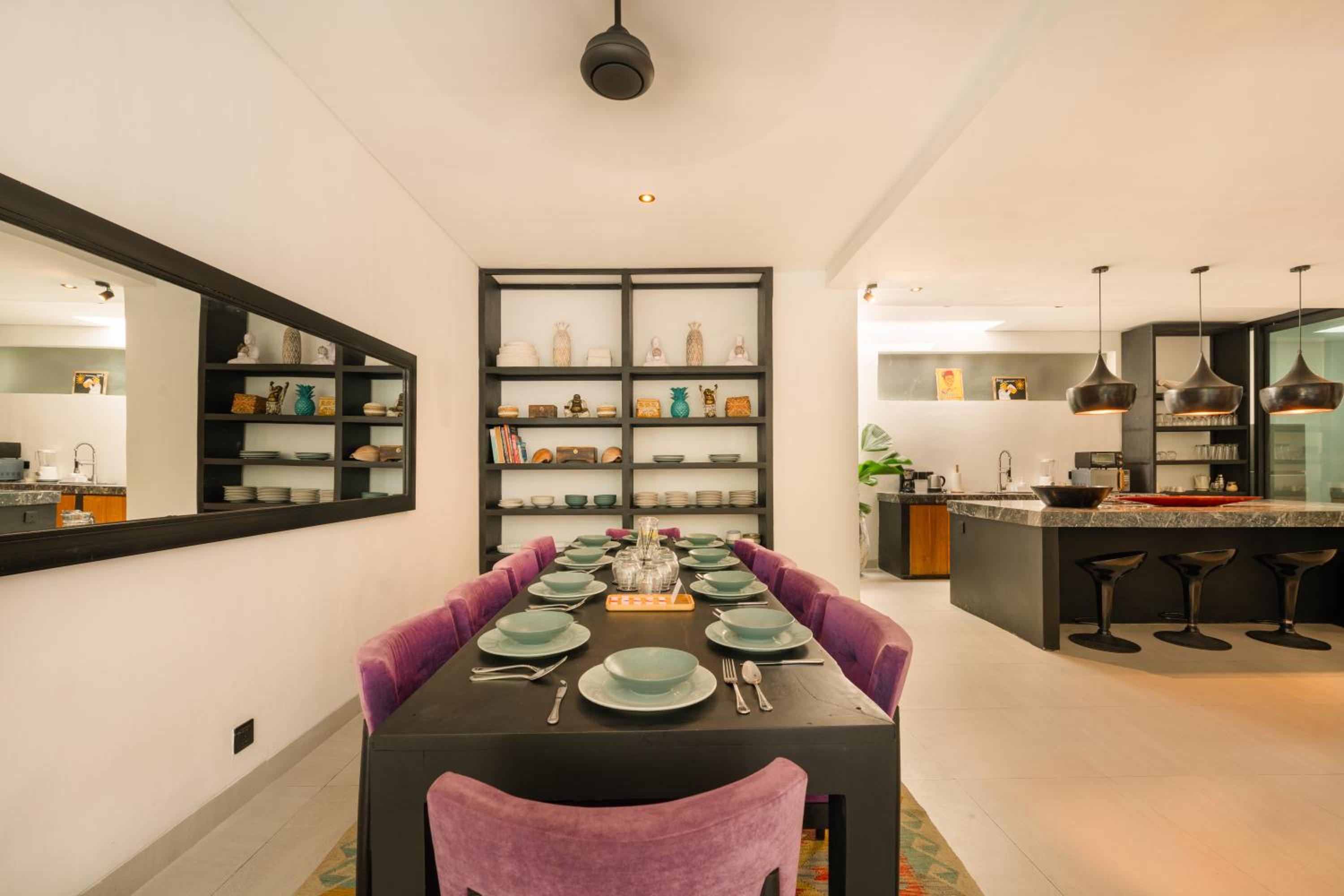 Spacious 5BR Modern Simplicity, Near Canggu's Best