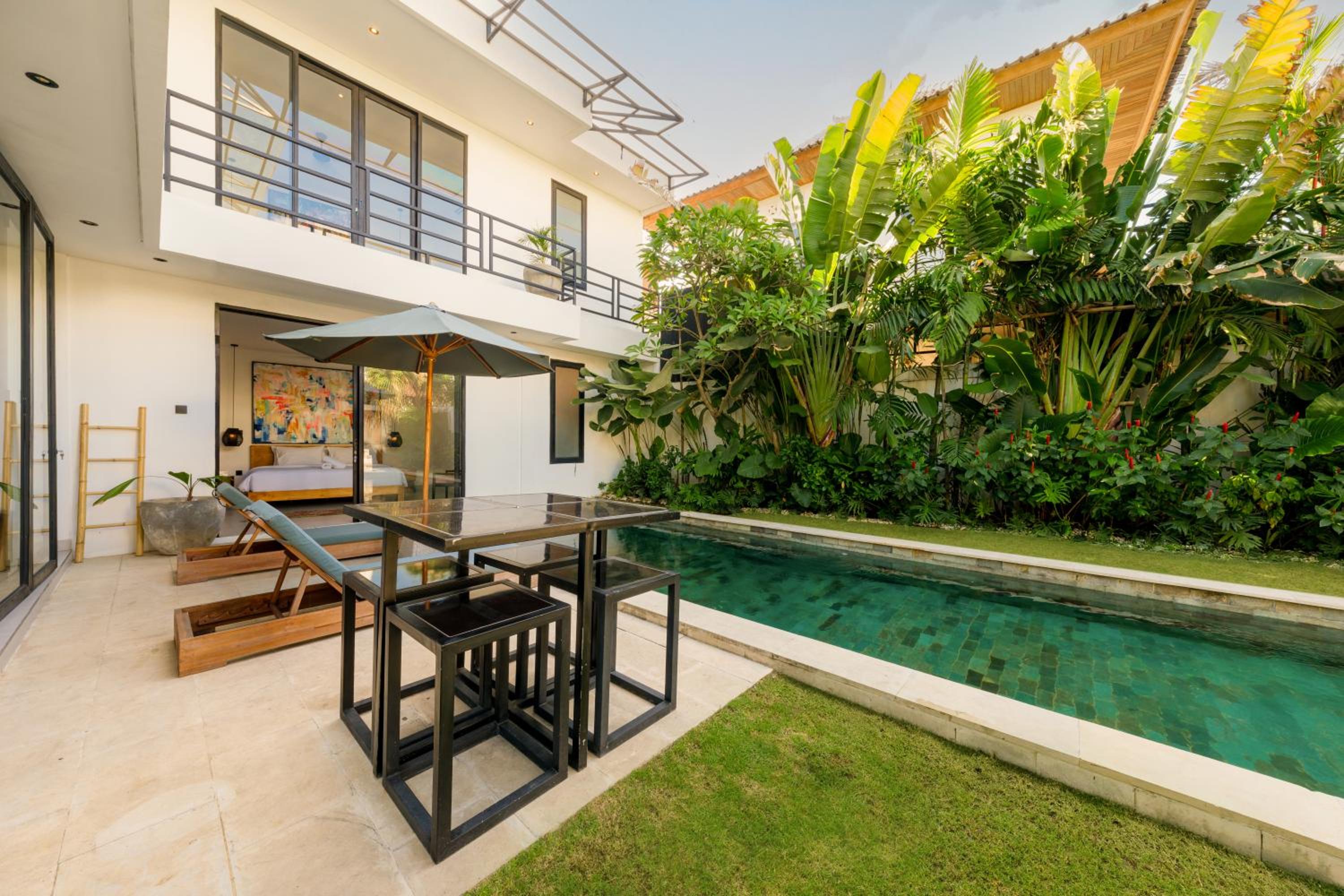 Spacious 5BR Modern Simplicity, Near Canggu's Best