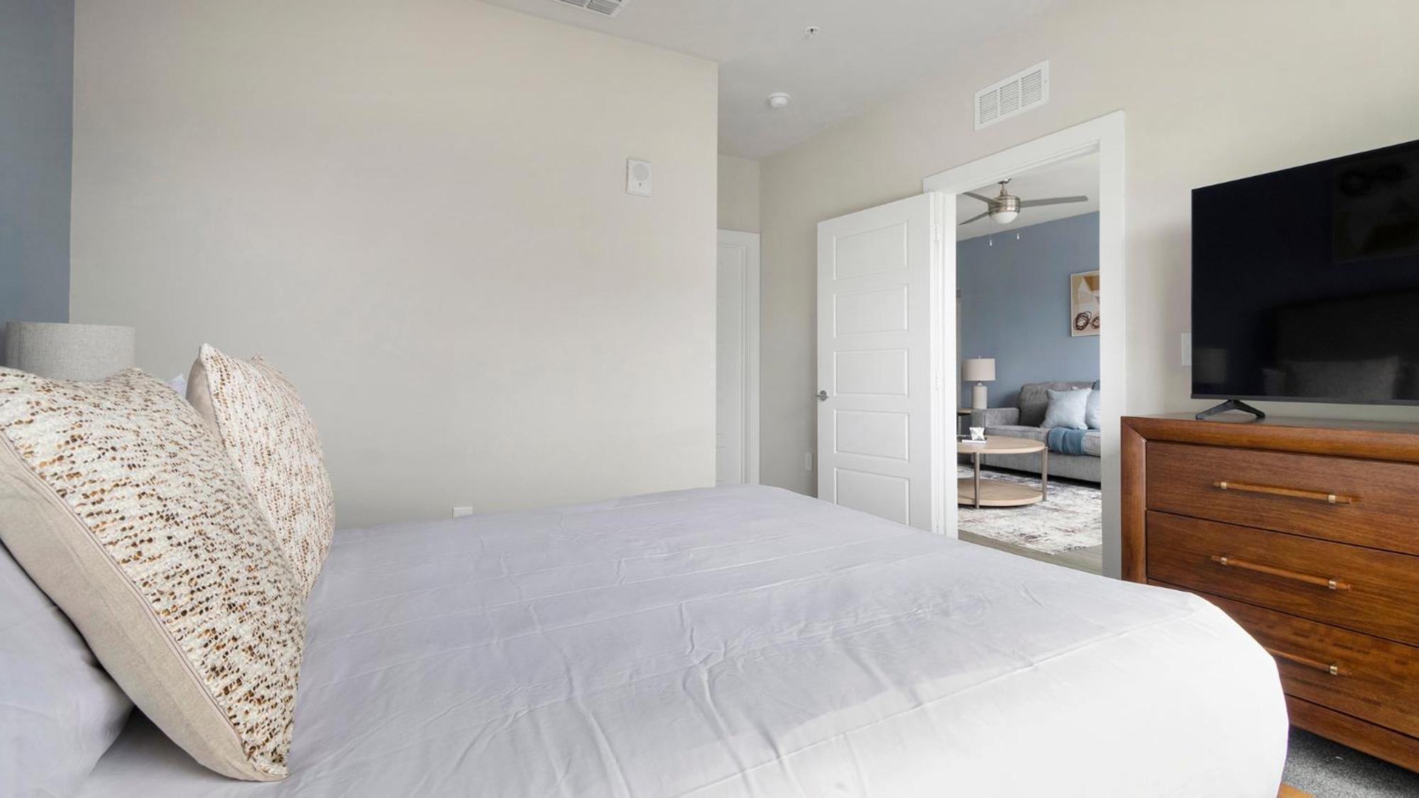 Landing Spectacular 2BD Gym