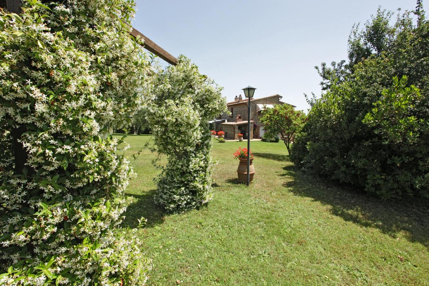 Photo 43