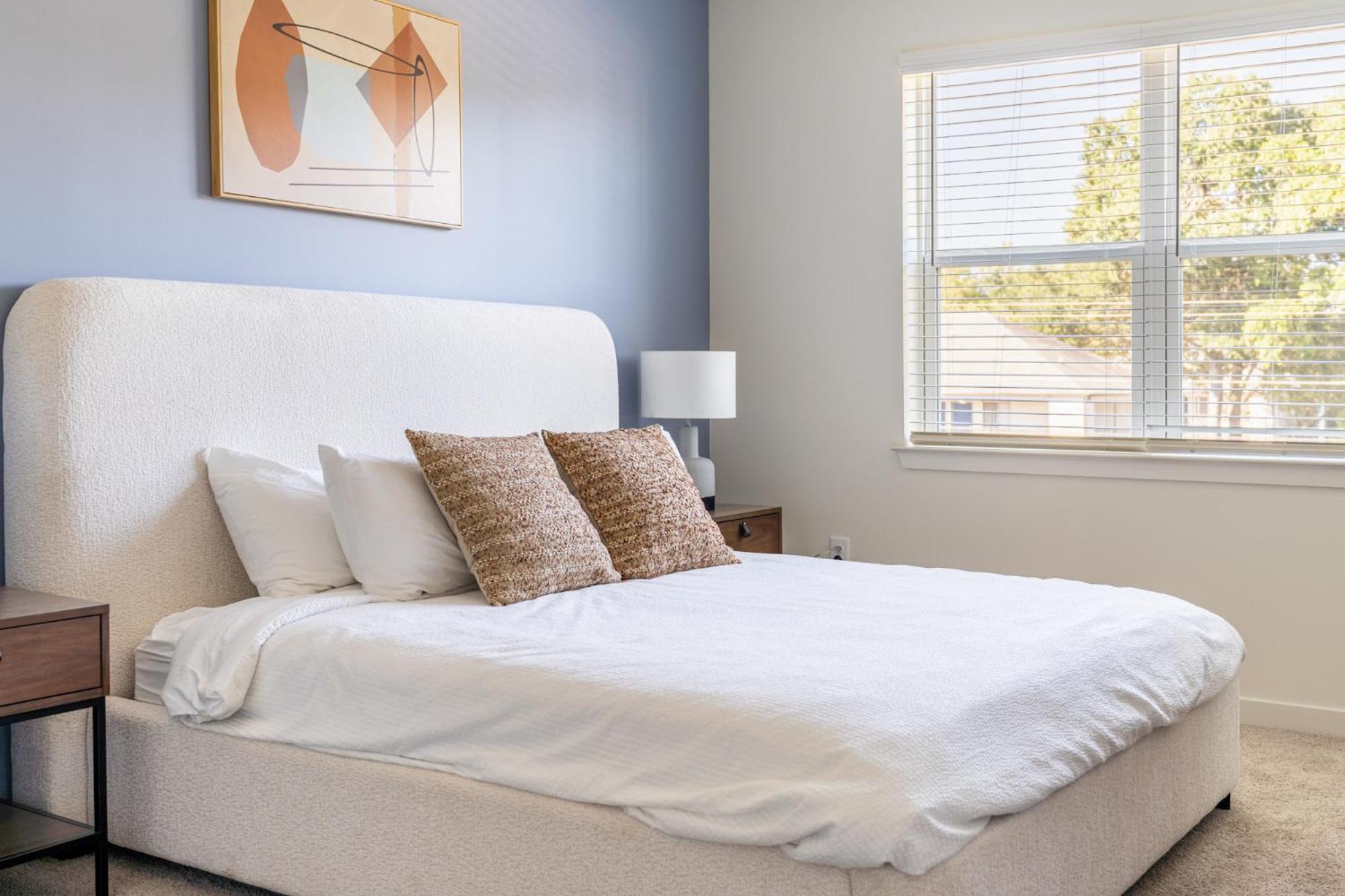 Landing Chic 1BD Gym Pool