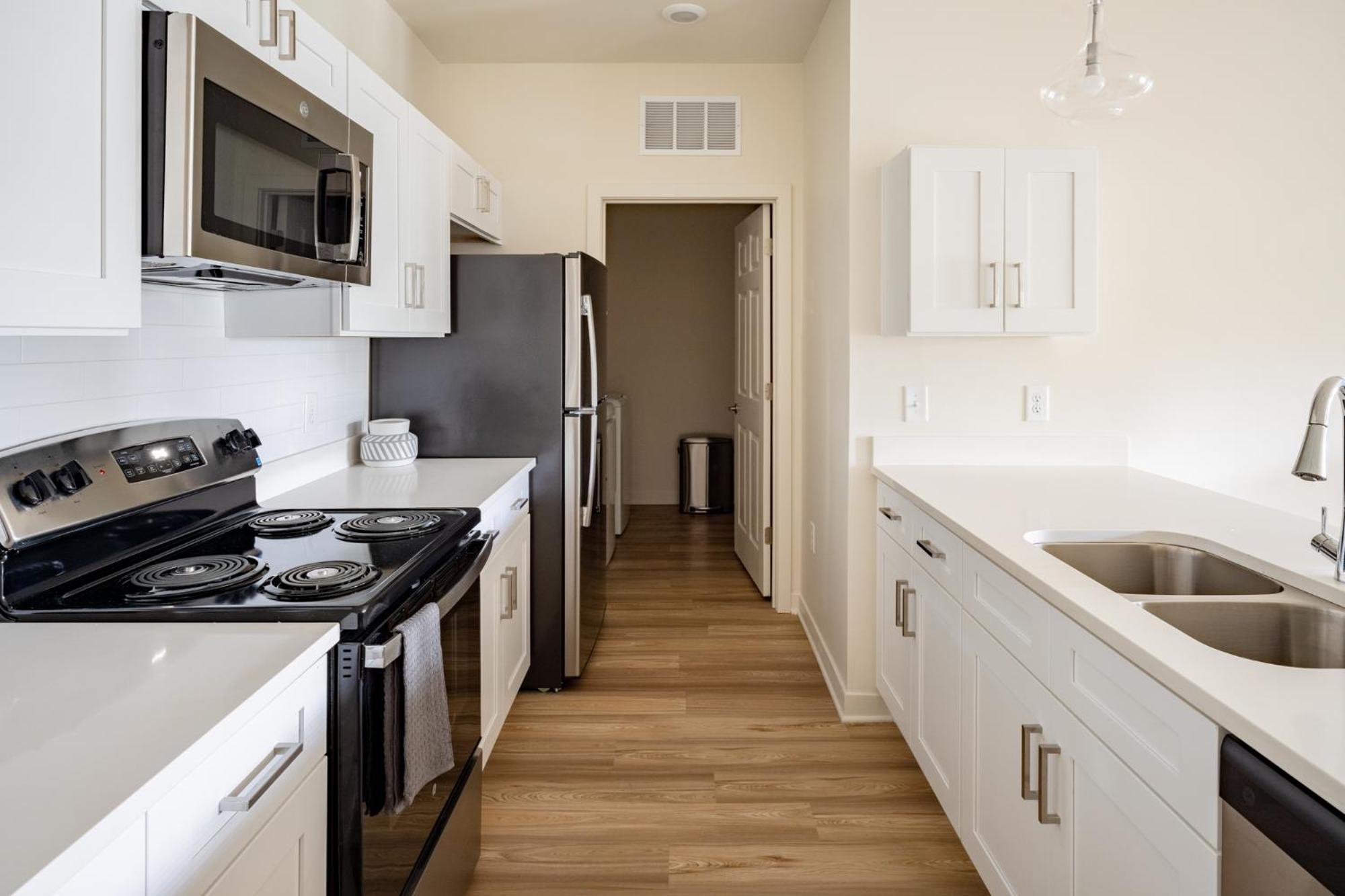 Landing Chic 1BD Gym Pool
