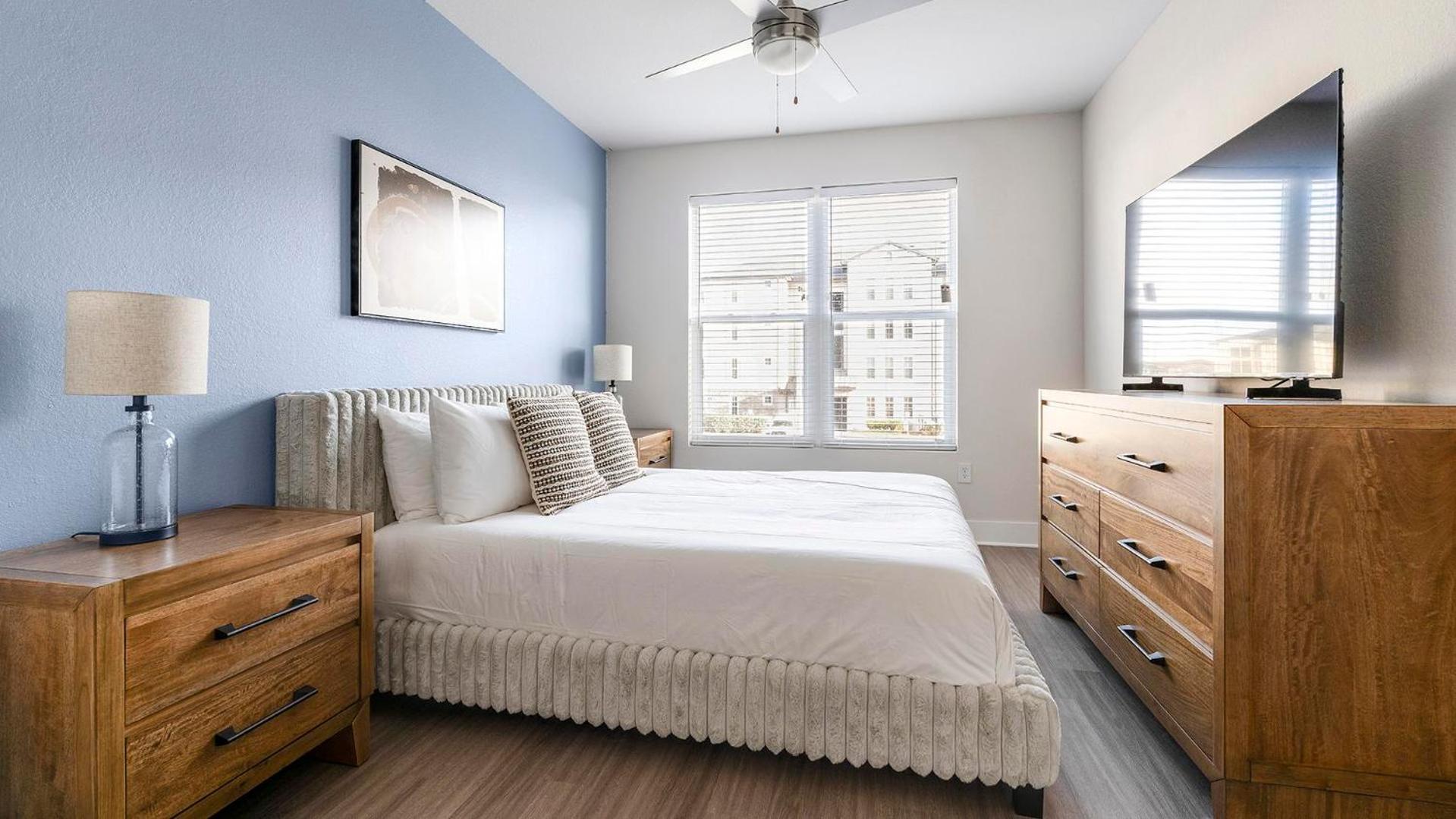 Landing Stunning 1BD Gym