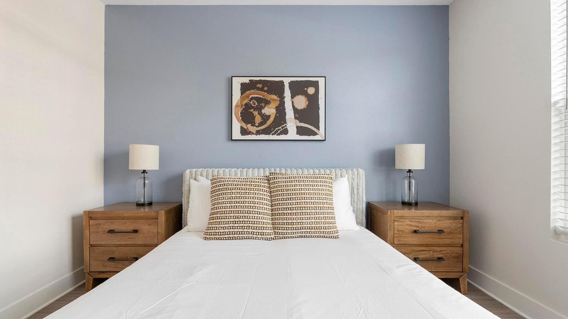 Landing Stunning 1BD Gym
