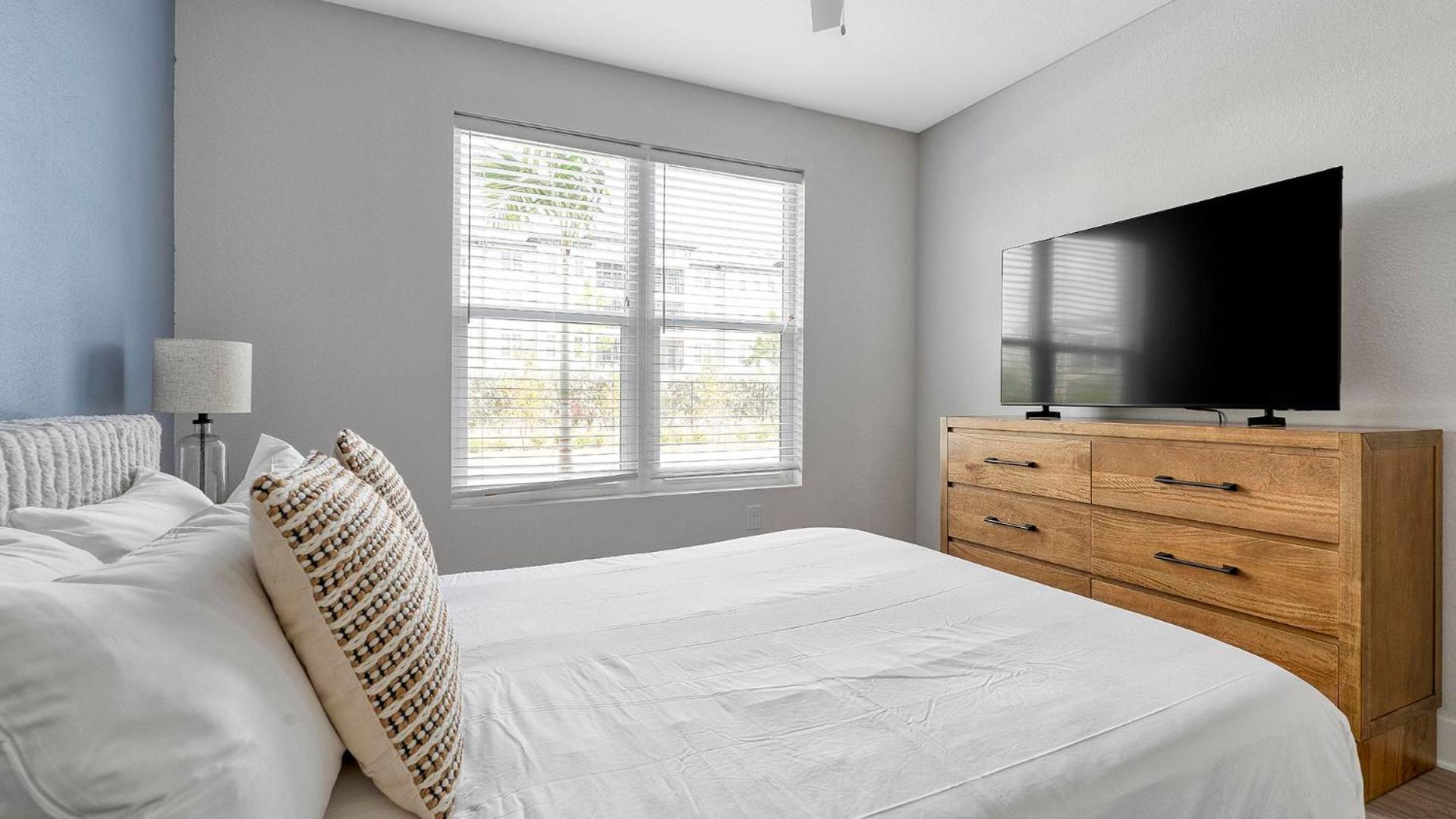 Landing Stunning 1BD Gym