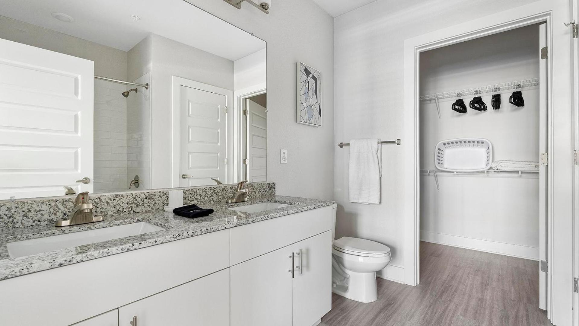 Landing Stunning 1BD Gym