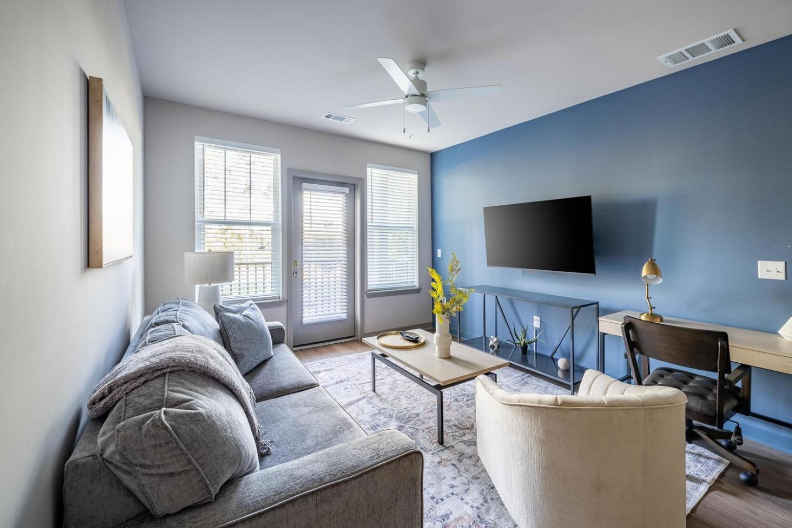 Landing Stylish 1BD Clubhouse Gym