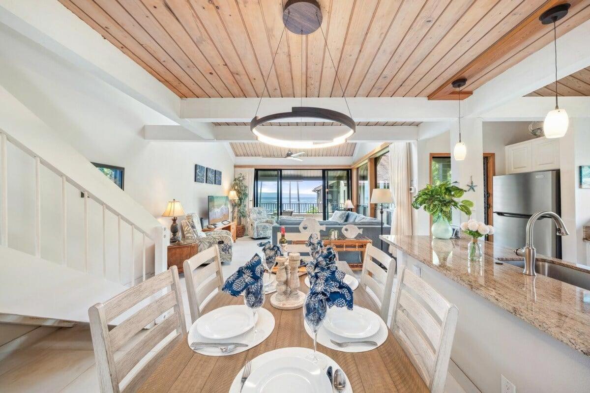 Kahana Village 17 · KHV 17 Spacious 2BD Condo w Oceanviews and S