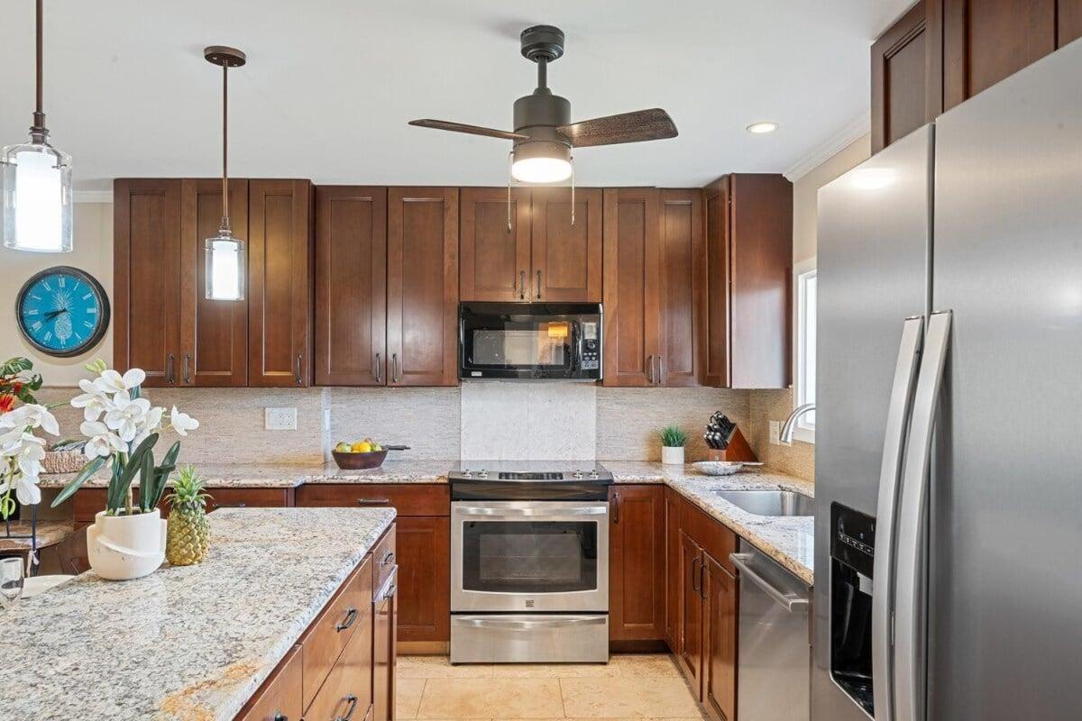 Puamana 153-4 · PU 153-4 Spacious Puamana Unit & Walk To The Bea