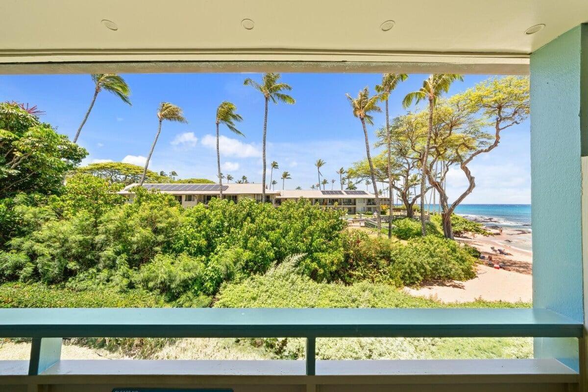 Napili Bay 210 · NB 210 Napili Bay Studio with Direct Ocean View