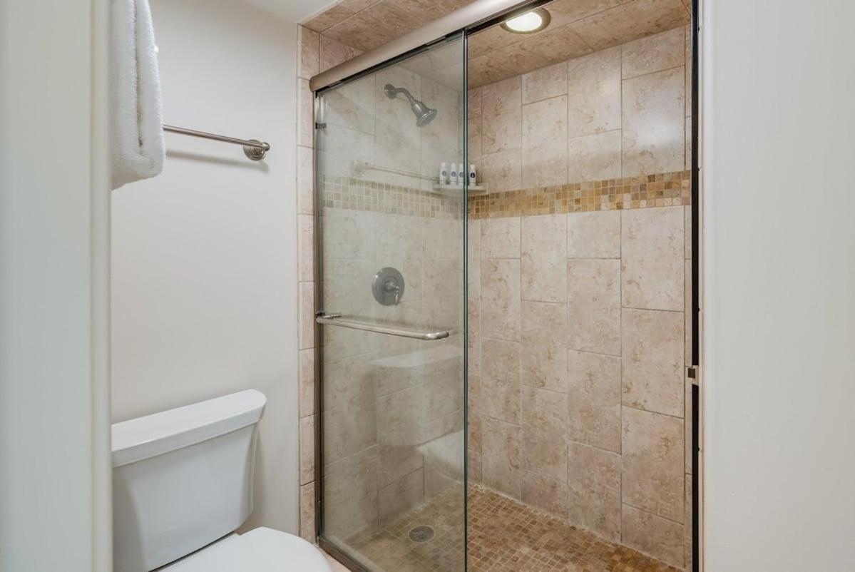 Lahaina Shores 507 · LS 507 West Maui Studio with Stunning Ocean