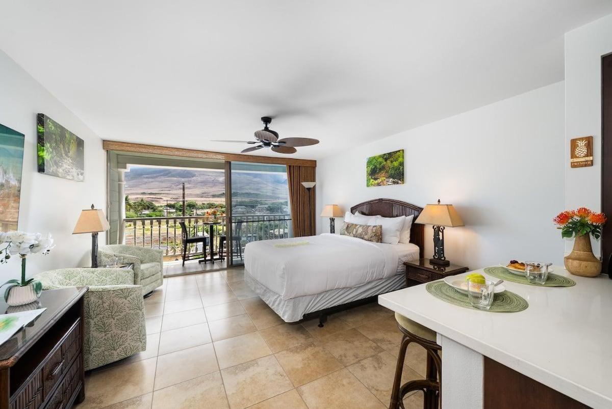 Lahaina Shores 418 · LS 418 Studio Near Beach, Pool & Relaxing H