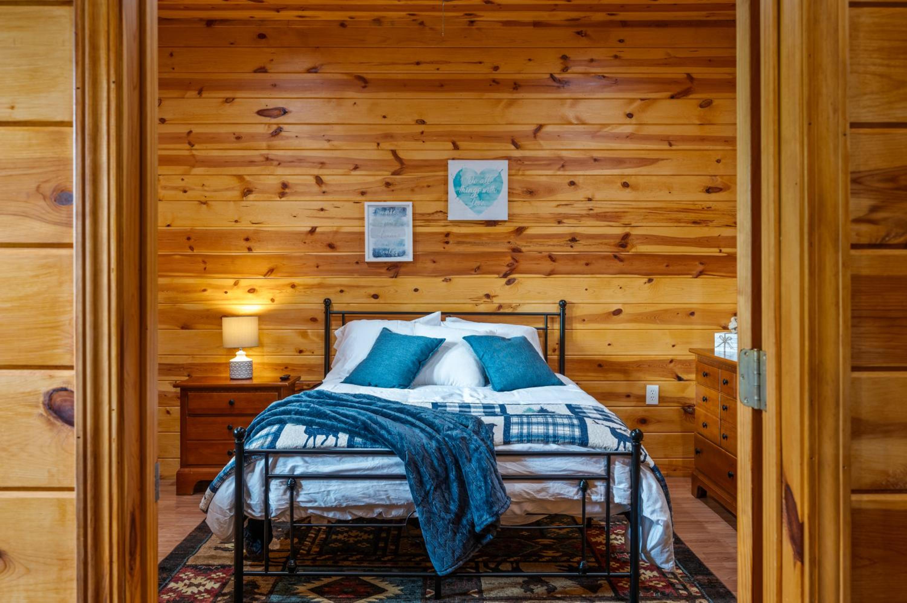 Escape to A Beautiful View - Your Mountain Retreat
