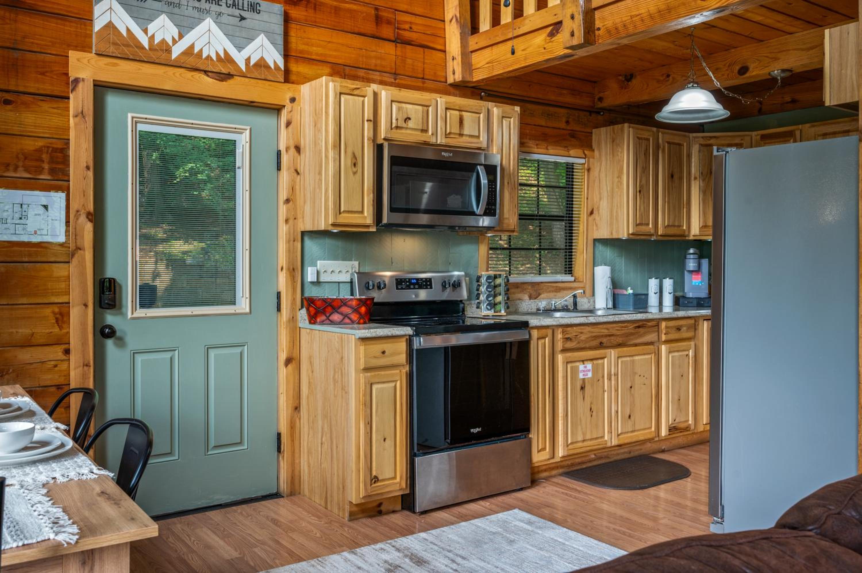Escape to A Beautiful View - Your Mountain Retreat