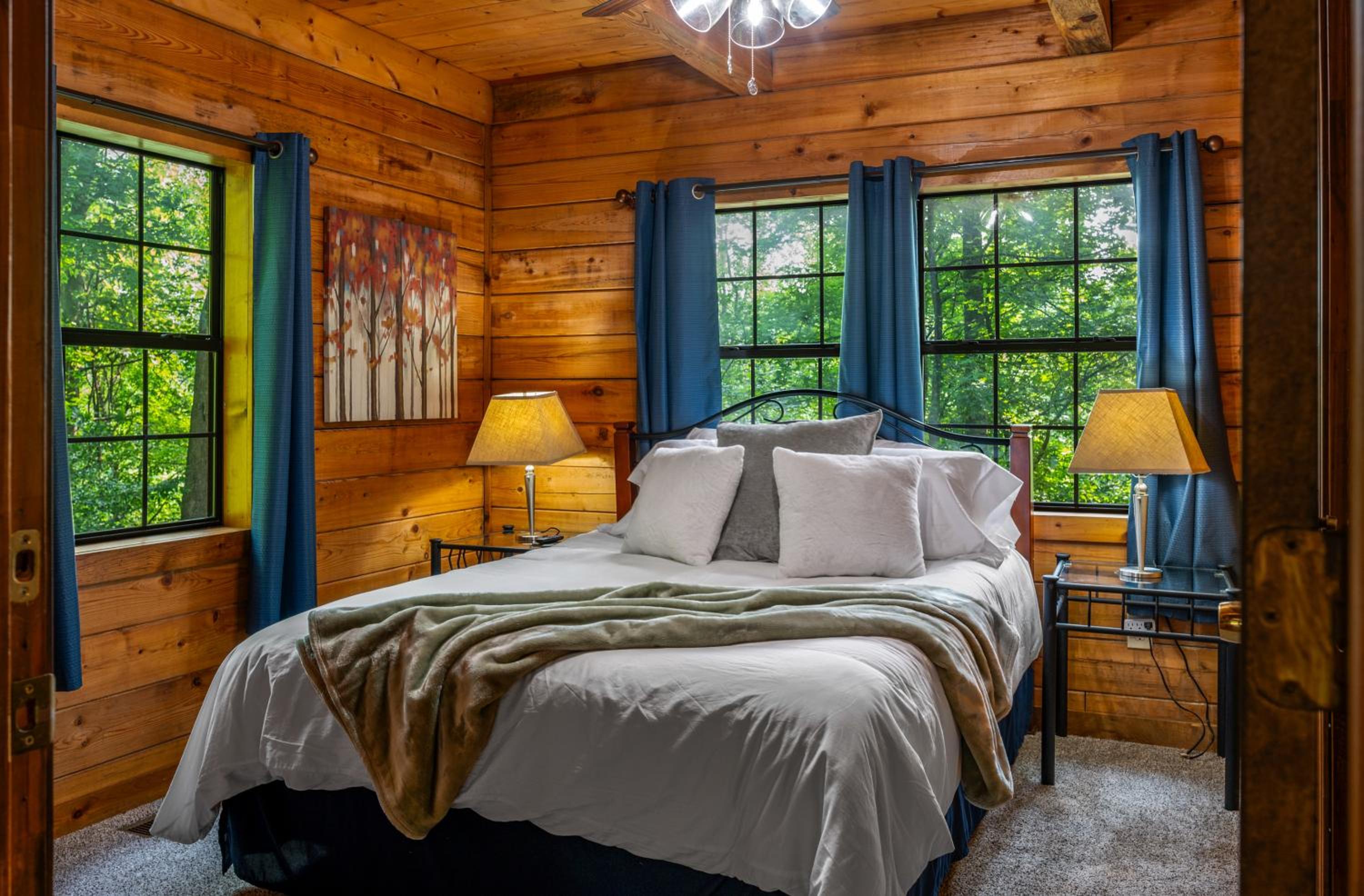 Escape to A Beautiful View - Your Mountain Retreat