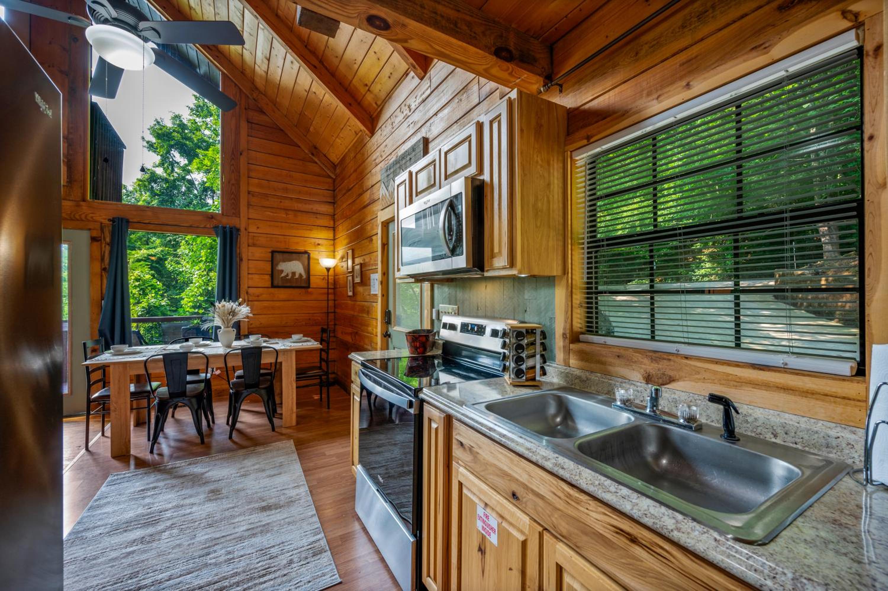 Escape to A Beautiful View - Your Mountain Retreat