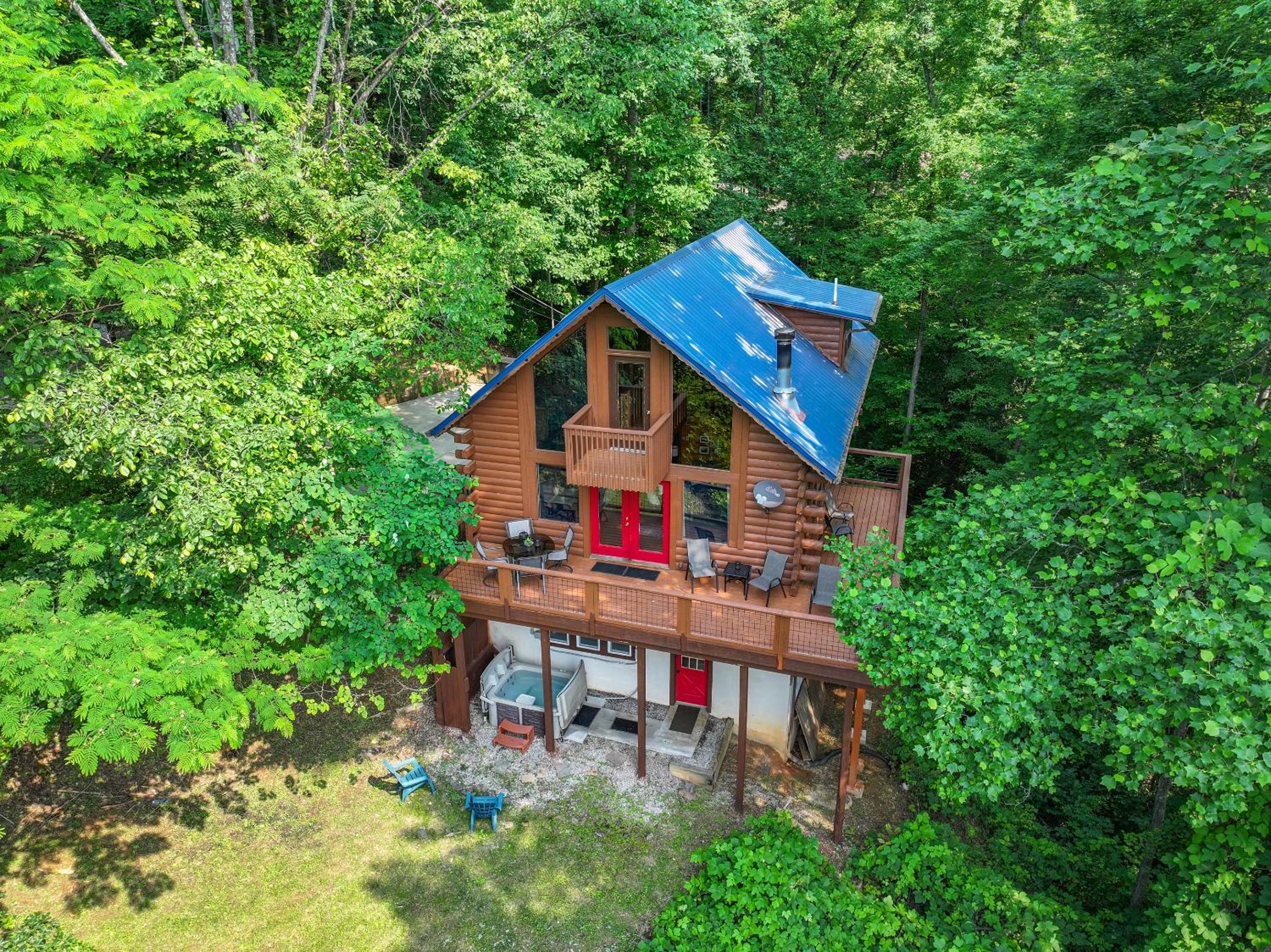 Escape to A Beautiful View - Your Mountain Retreat