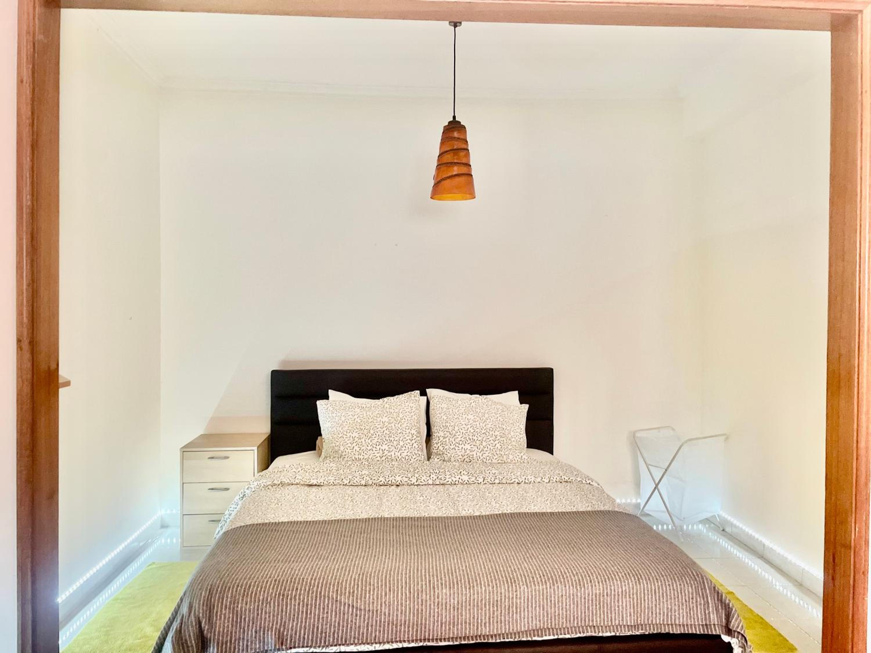 Luxury rooms in central Lisbon next station Odivelas