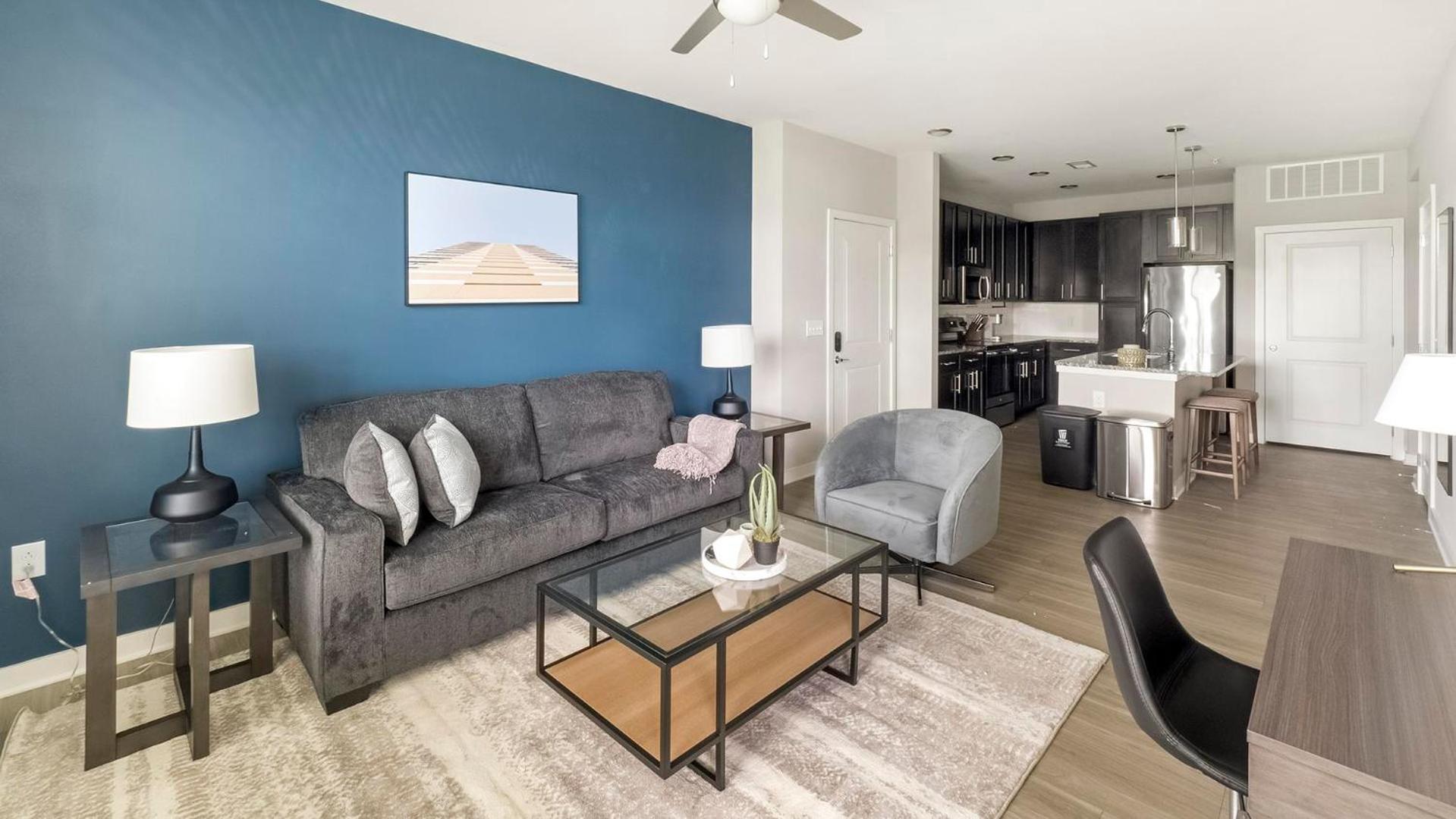 Landing Incredible 1BD Pool Gym