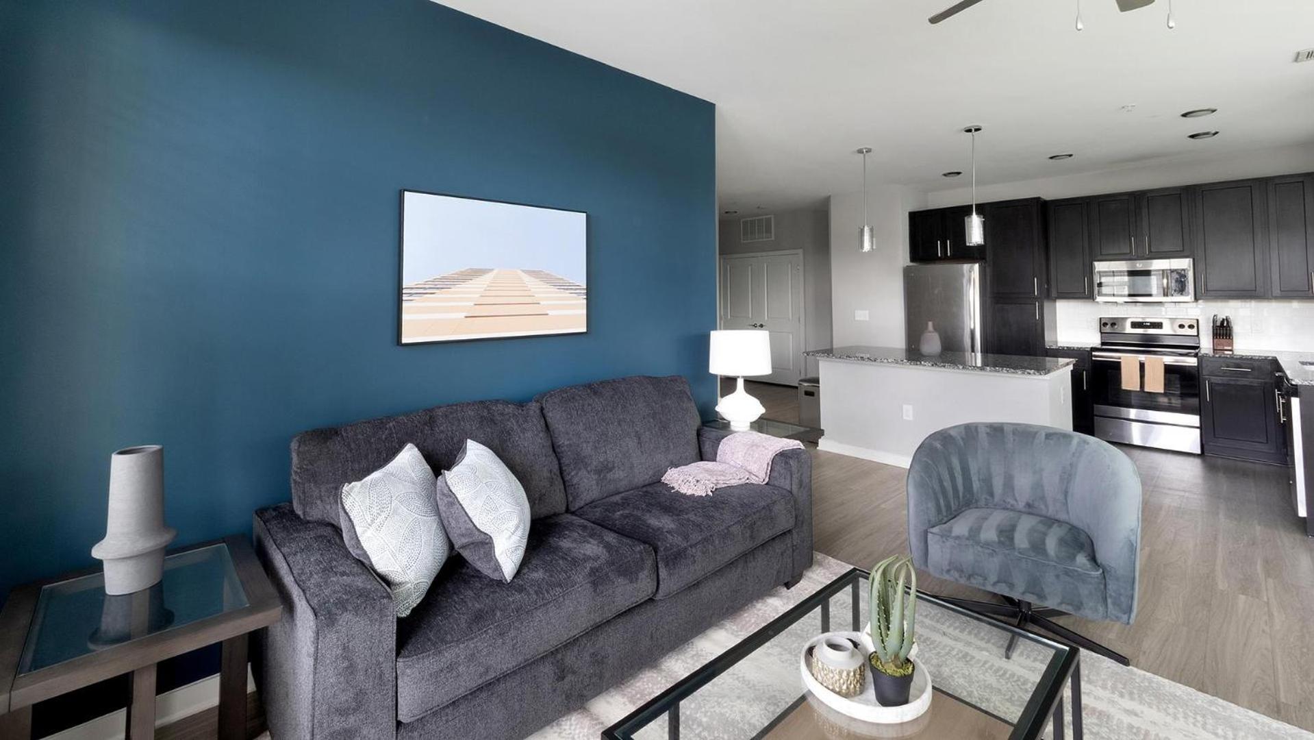 Landing Incredible 1BD Pool Gym