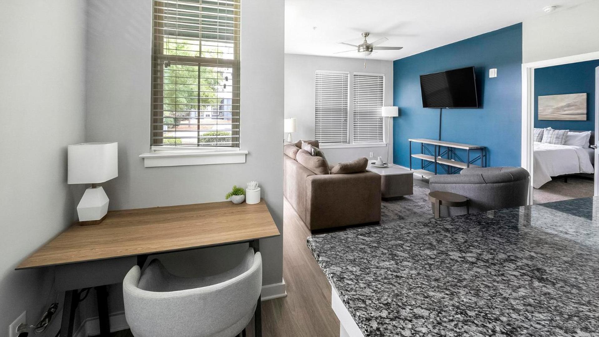 Landing Incredible 1BD Pool Gym