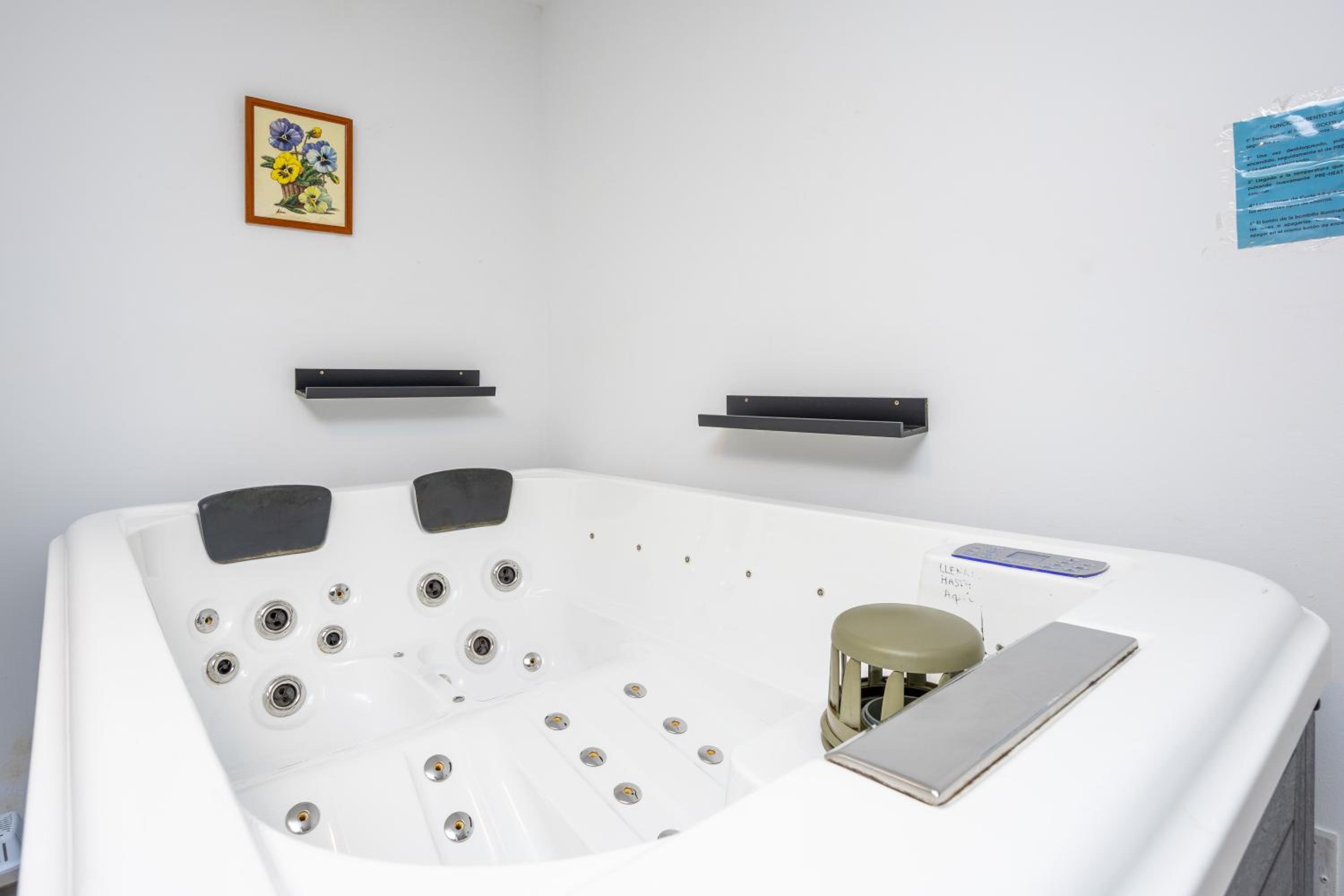 Jacuzzi Luxury Loft