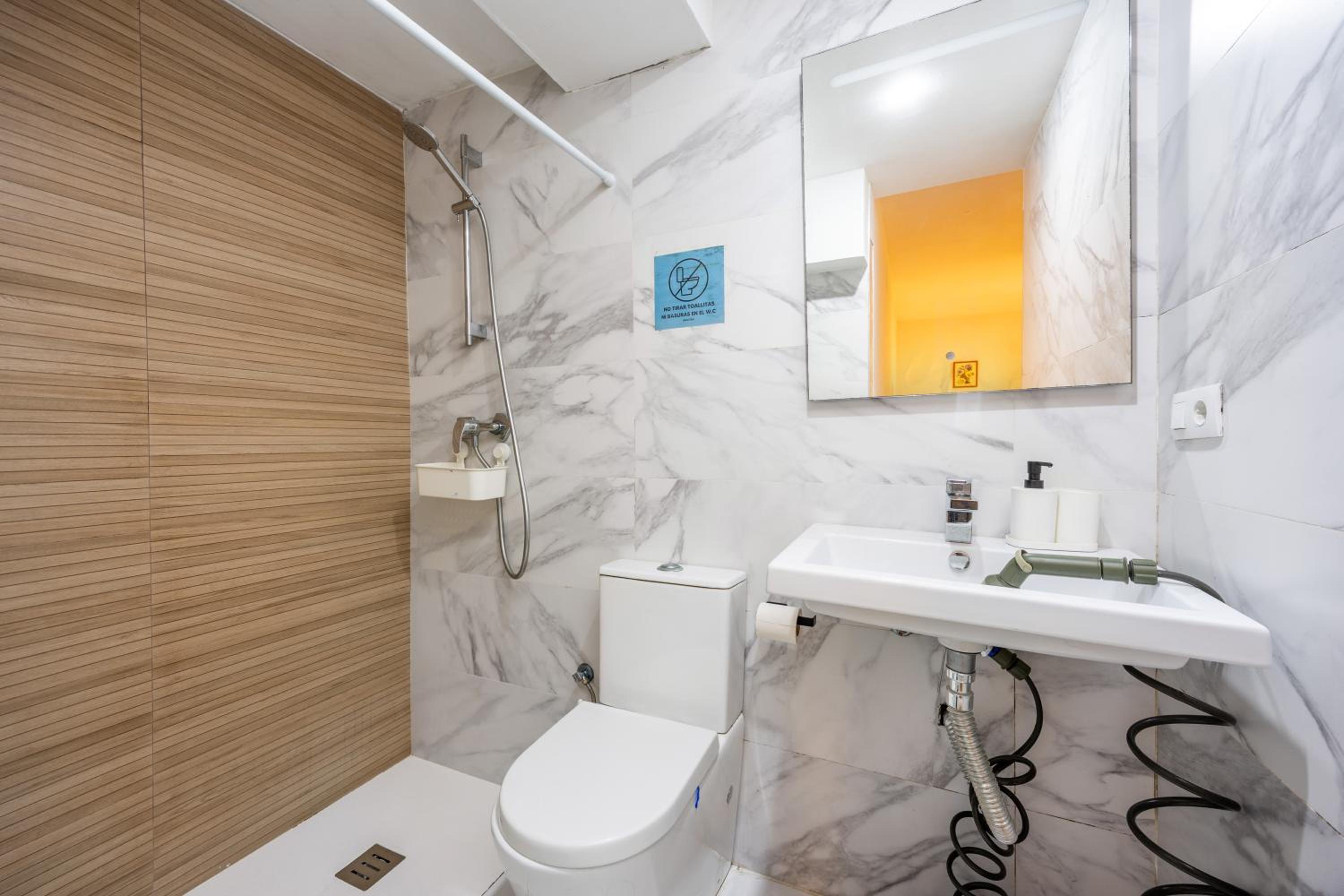 Jacuzzi Luxury Loft