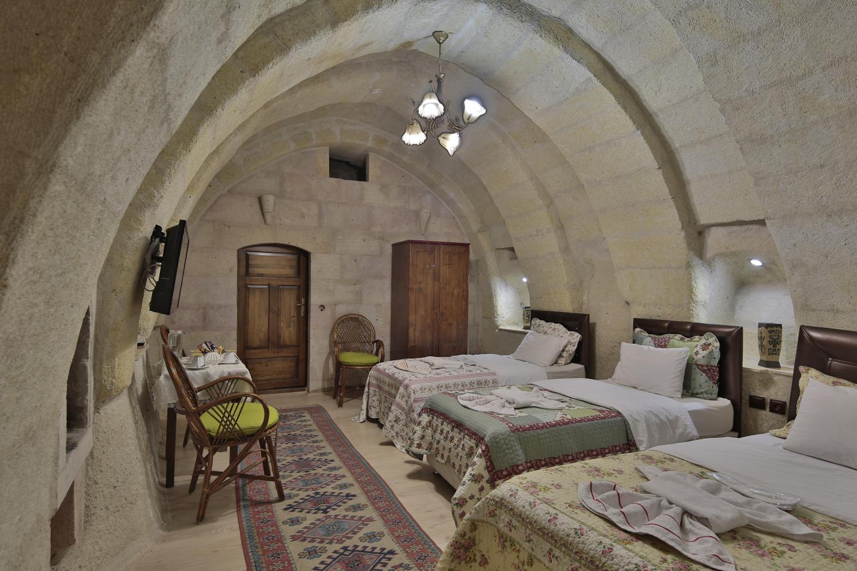 View Cave Hotel - Image 103