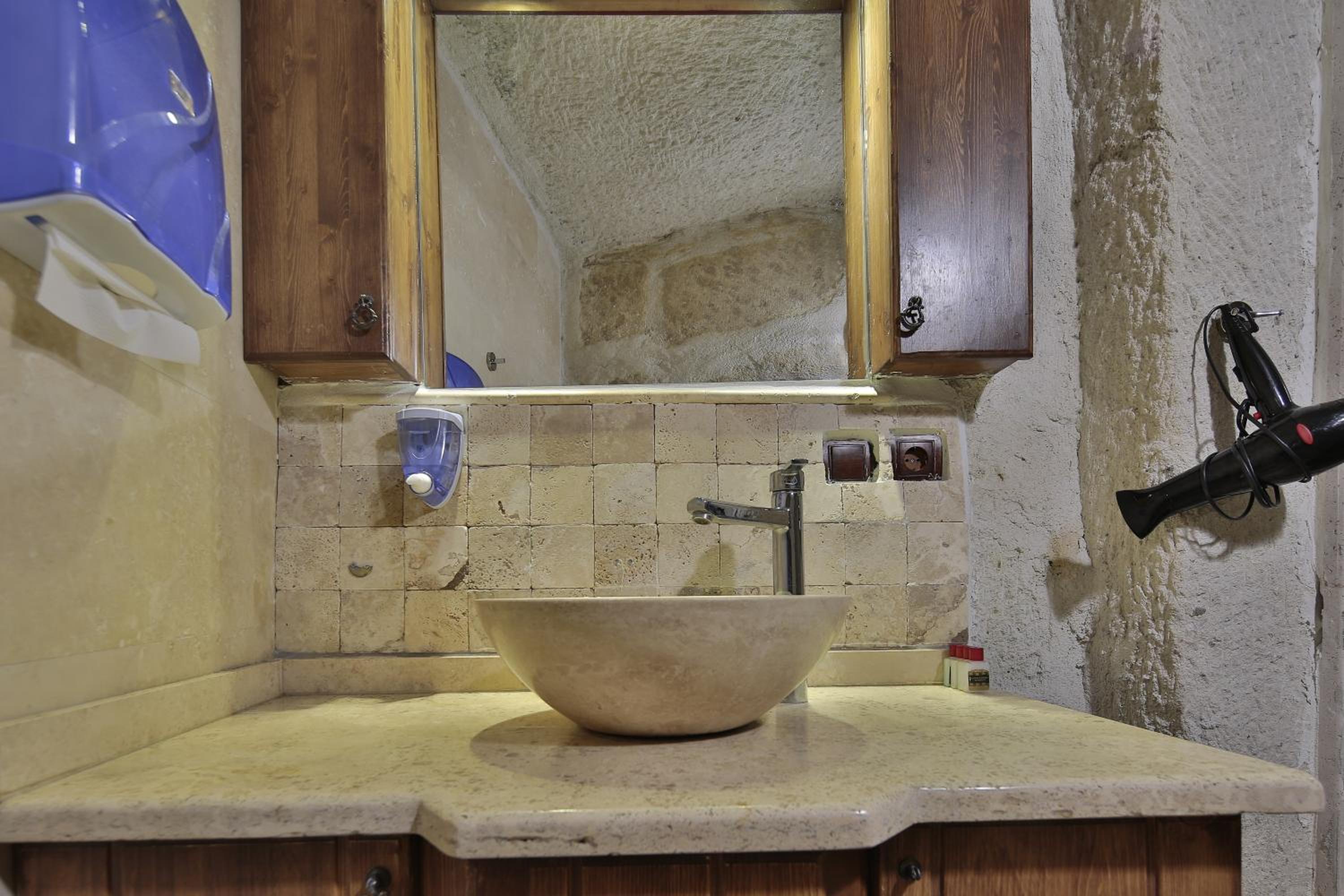 View Cave Hotel - Image 98