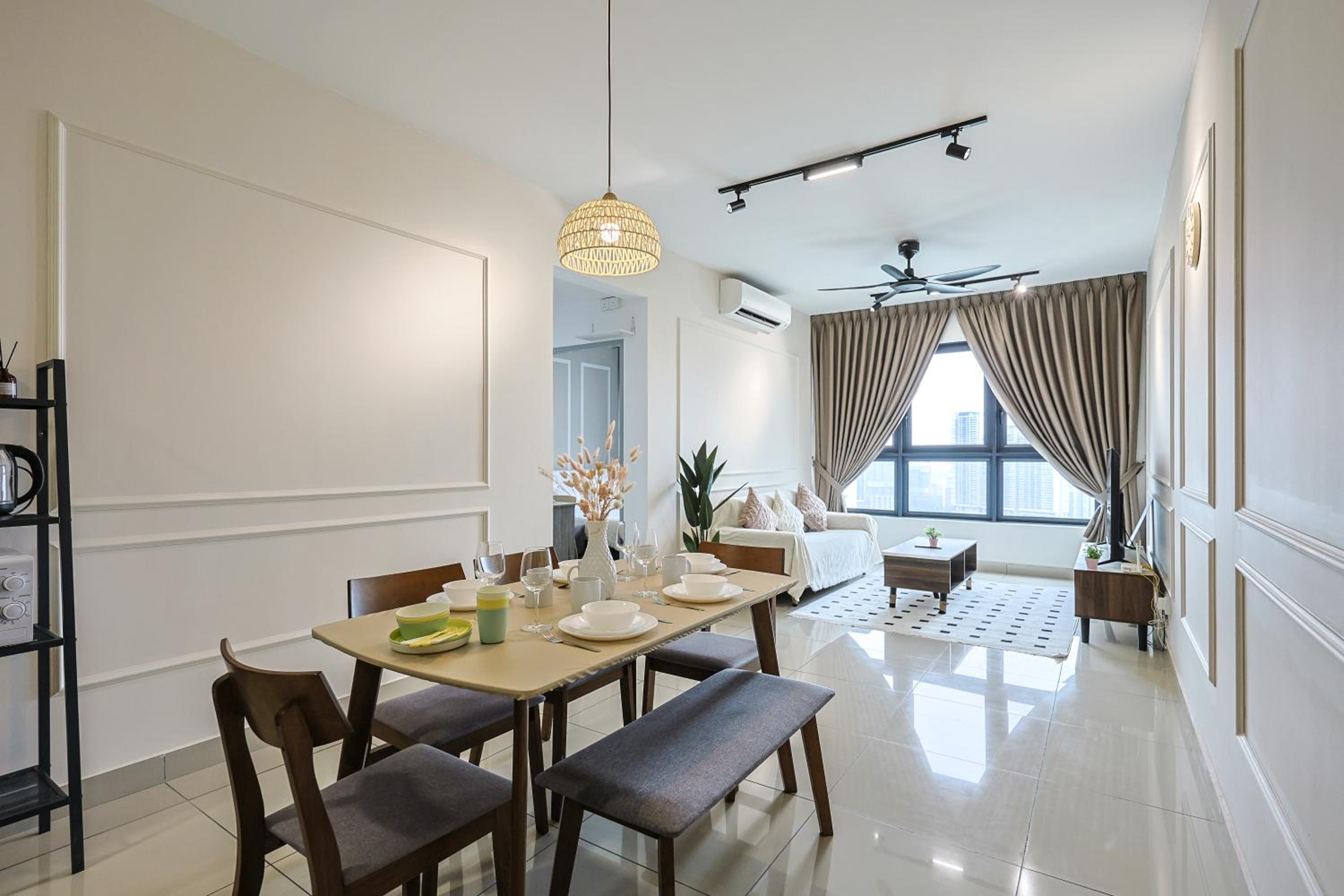 M Vertica KL City Residences by Vivid Stay