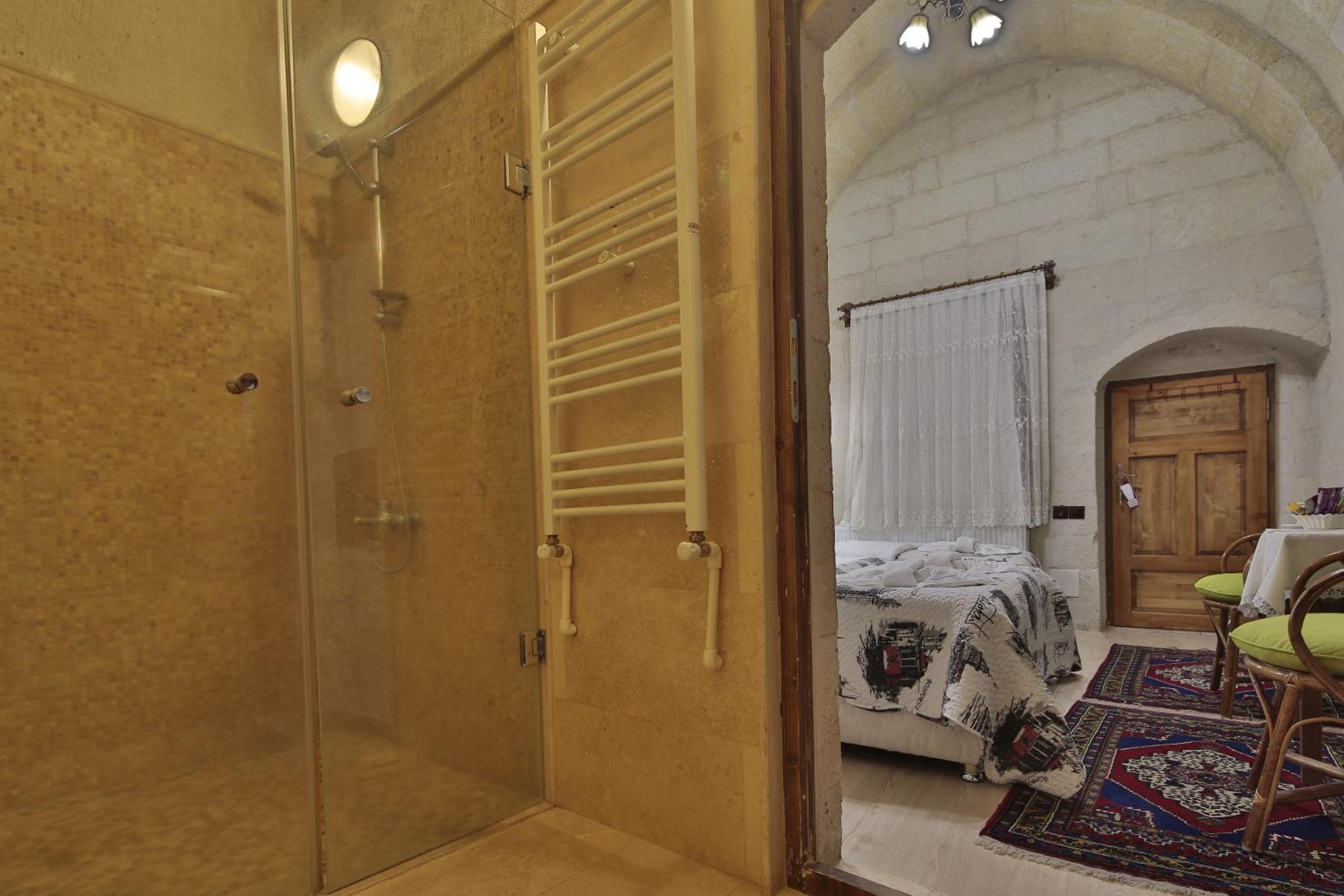 View Cave Hotel - Image 20