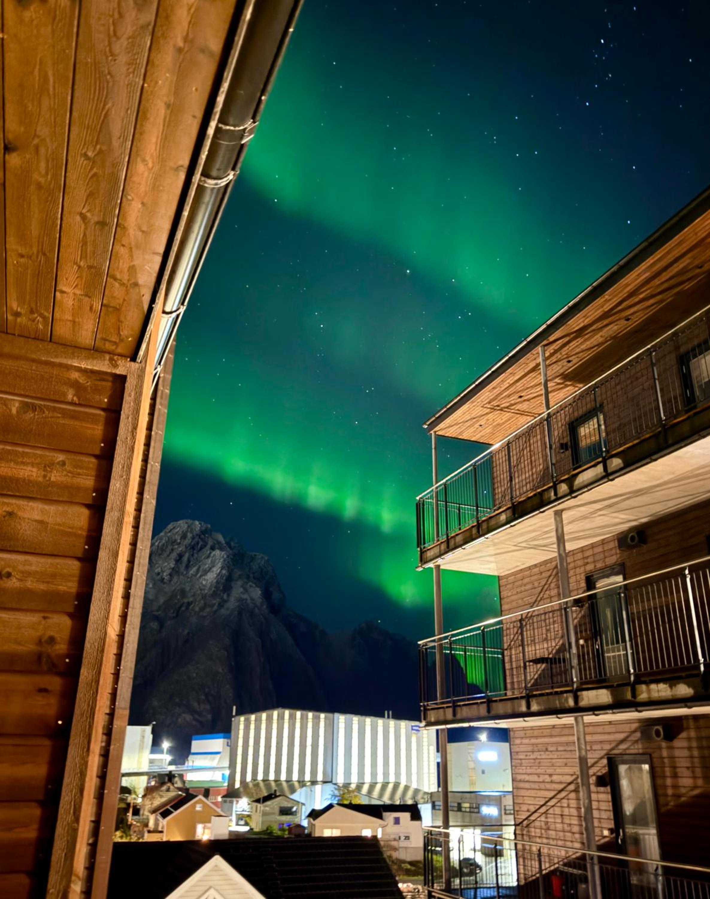 Modern apartment with balcony in the center of Svolvær