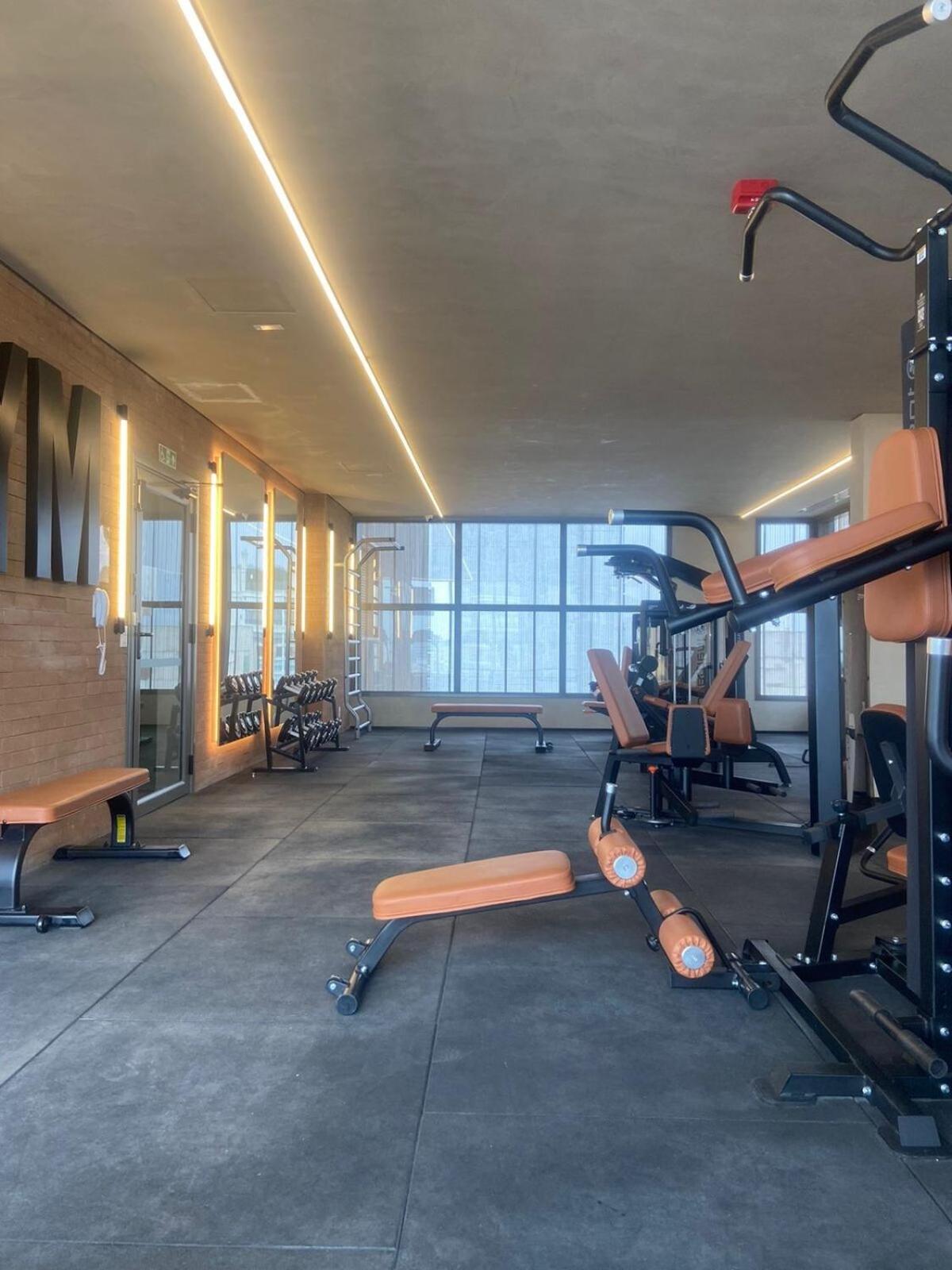Studio Elegante & Moderno com Mezanino No Coração de Moema