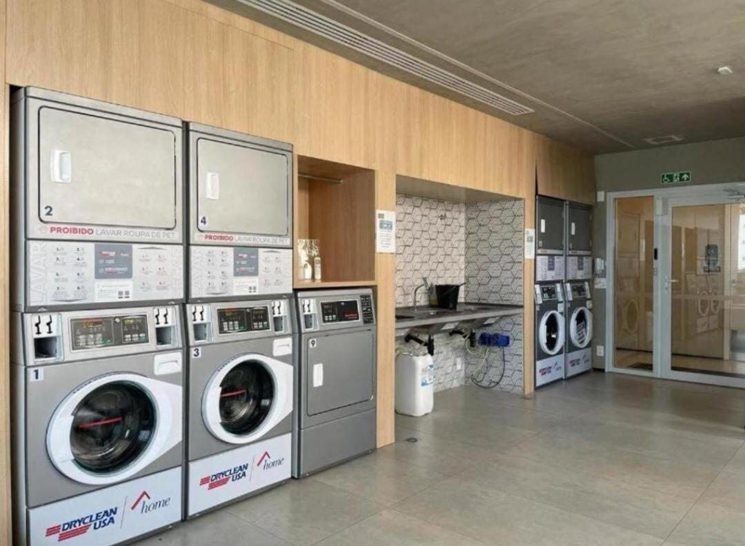 Studio Elegante & Moderno com Mezanino No Coração de Moema