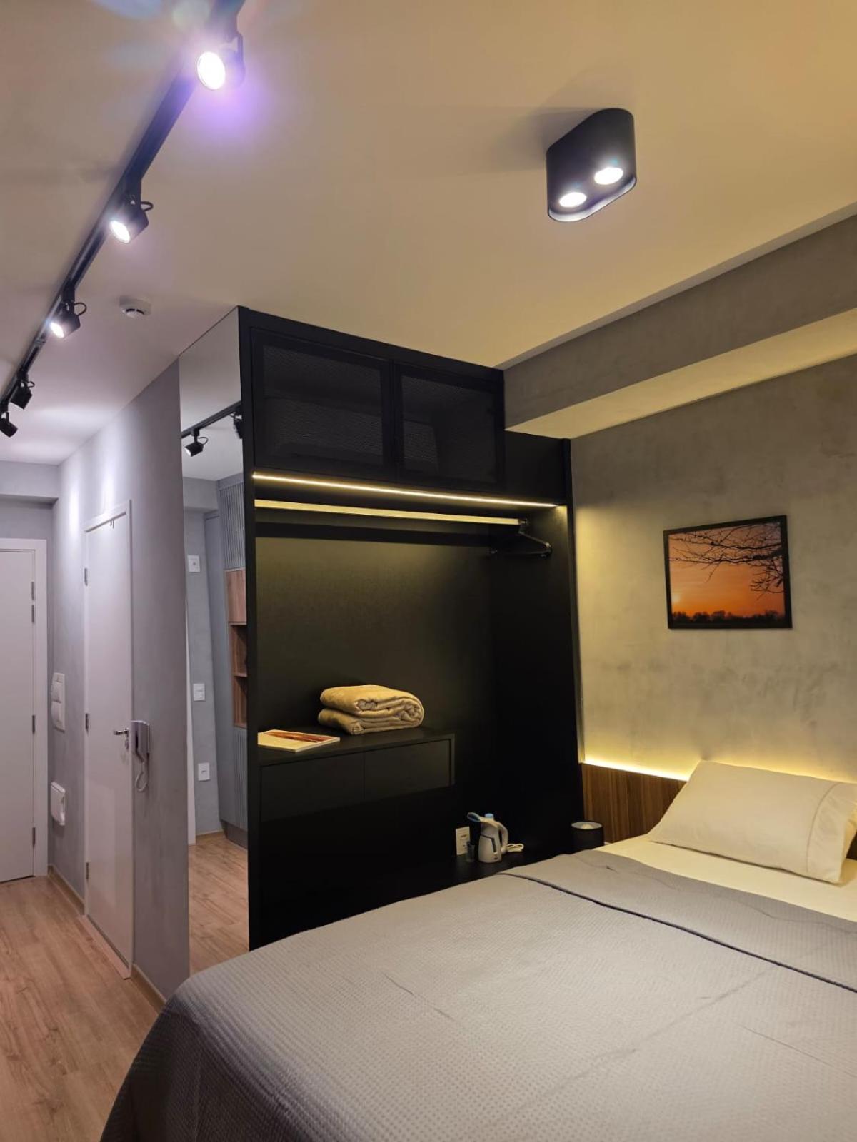 Studio Luxuoso ao lado da USP e Metrô Butantã