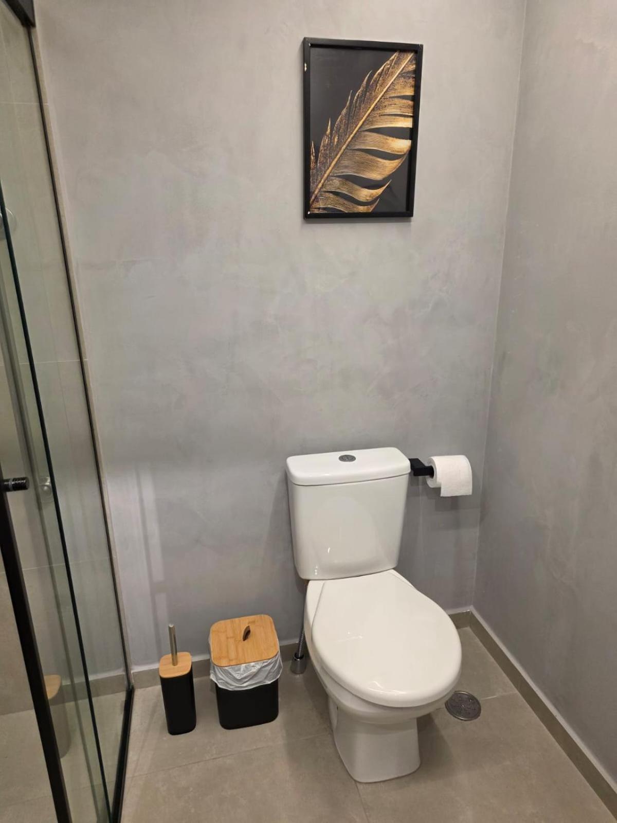 Studio Luxuoso ao lado da USP e Metrô Butantã