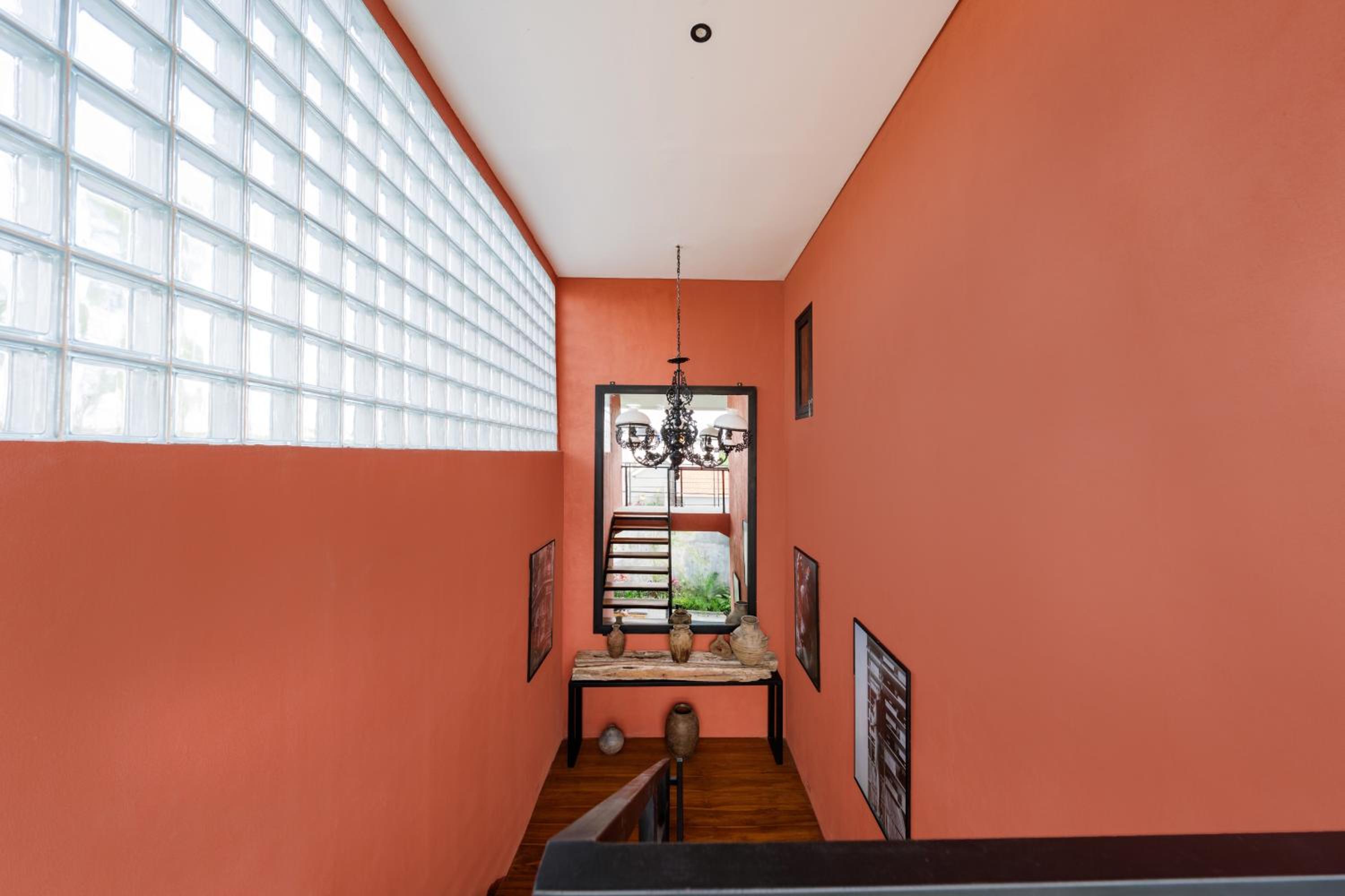 Modern Artistic 5BR Haven in Canggu Berawa