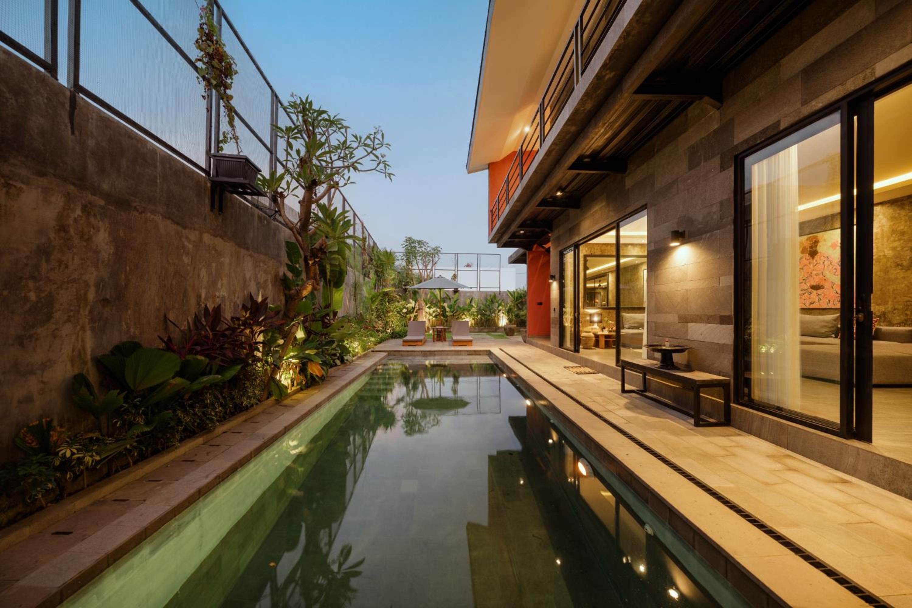 Modern Artistic 5BR Haven in Canggu Berawa