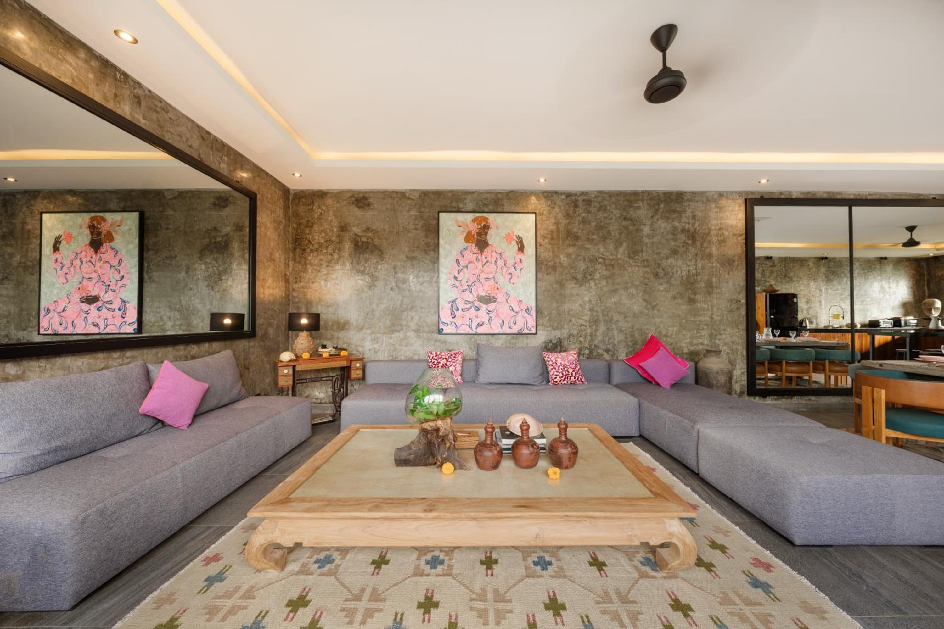 Modern Artistic 5BR Haven in Canggu Berawa