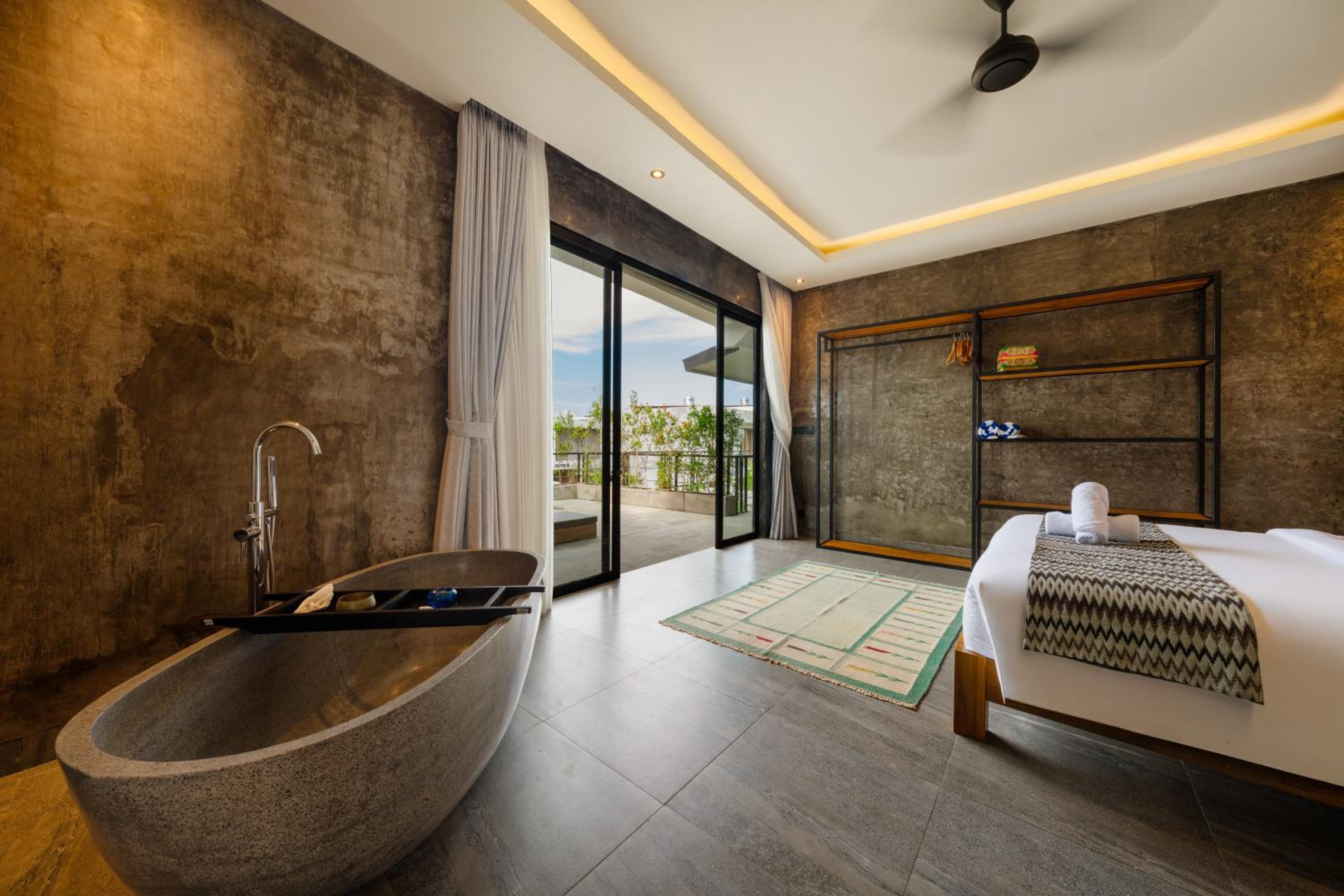 Modern Artistic 5BR Haven in Canggu Berawa
