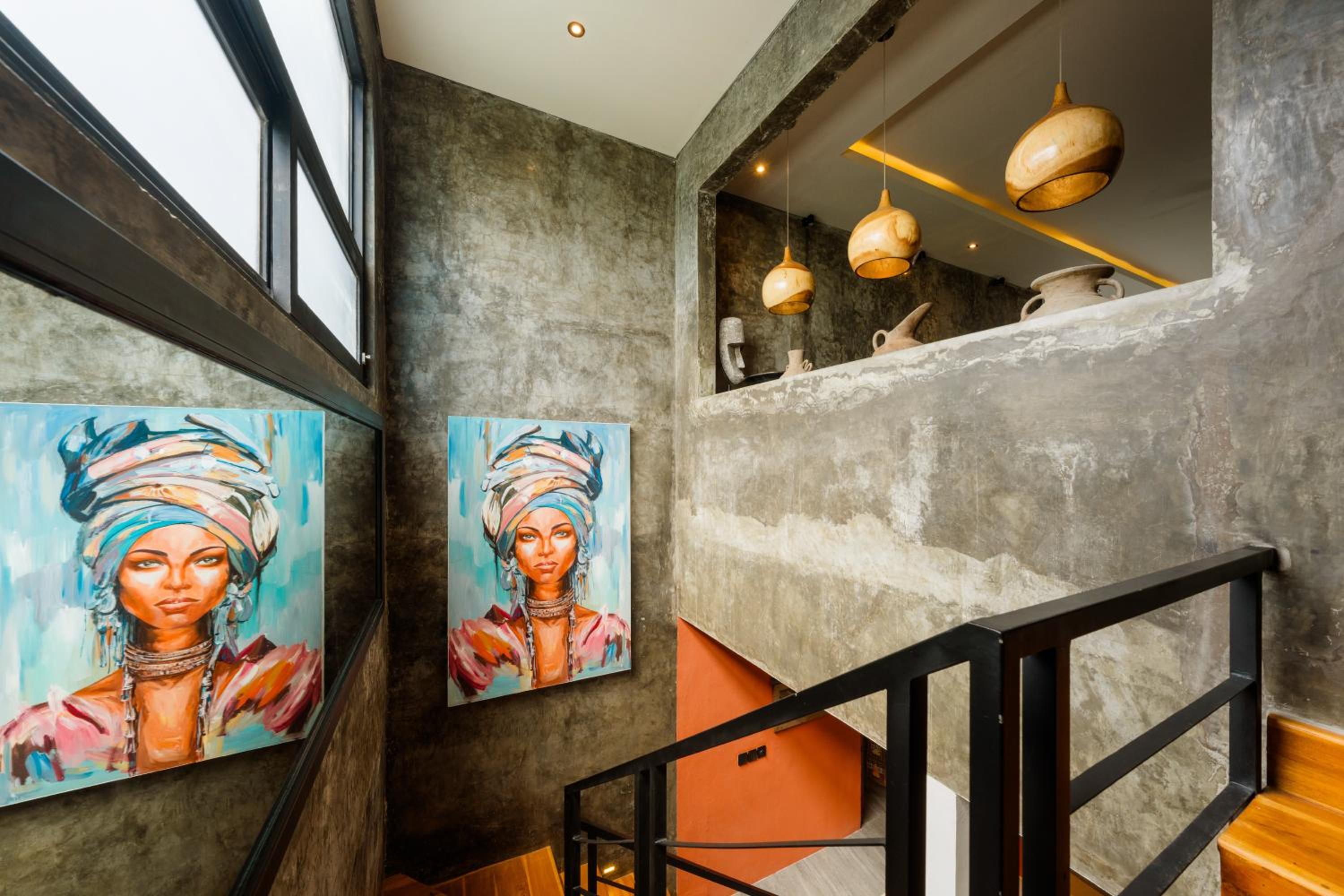 Modern Artistic 5BR Haven in Canggu Berawa