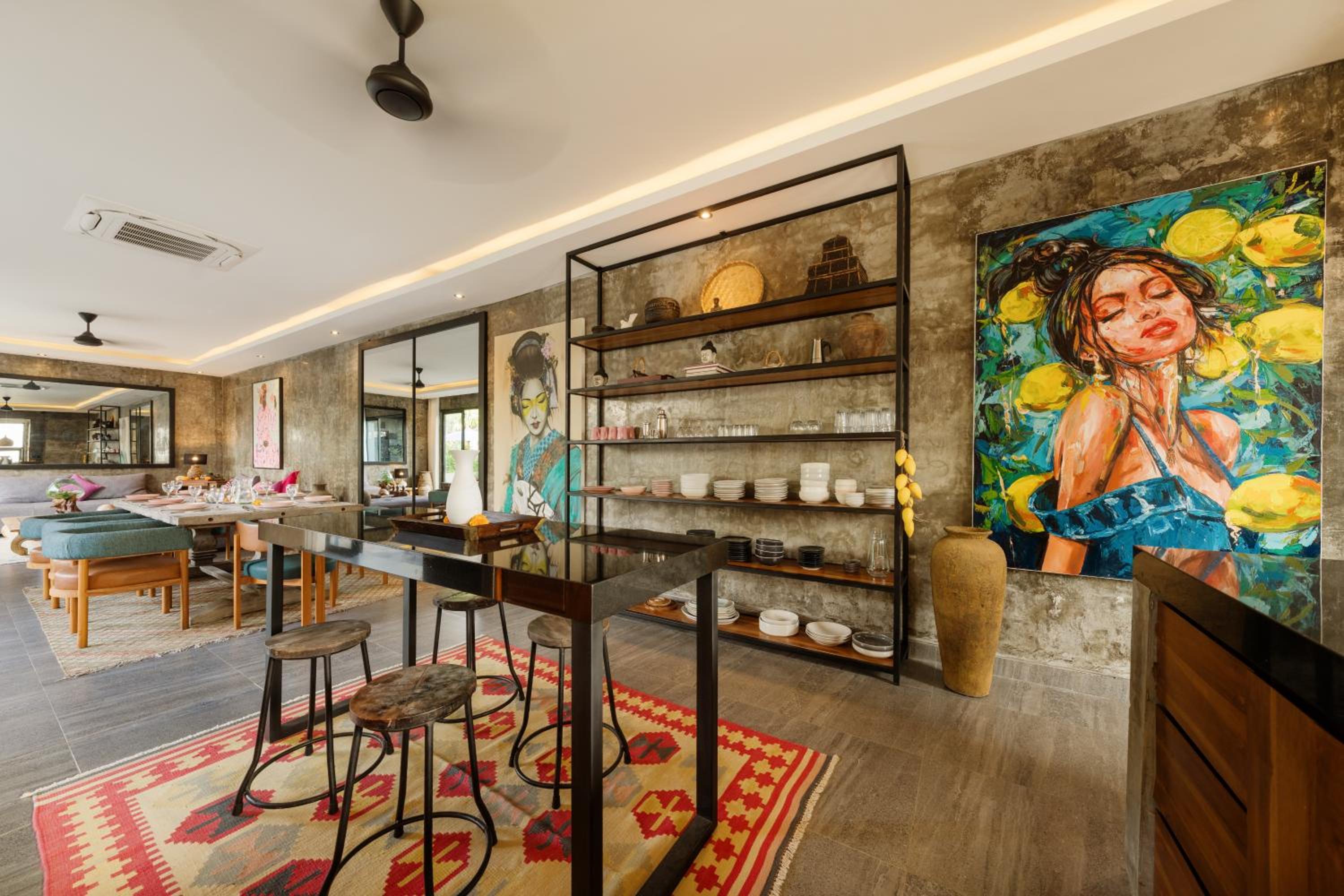 Modern Artistic 5BR Haven in Canggu Berawa