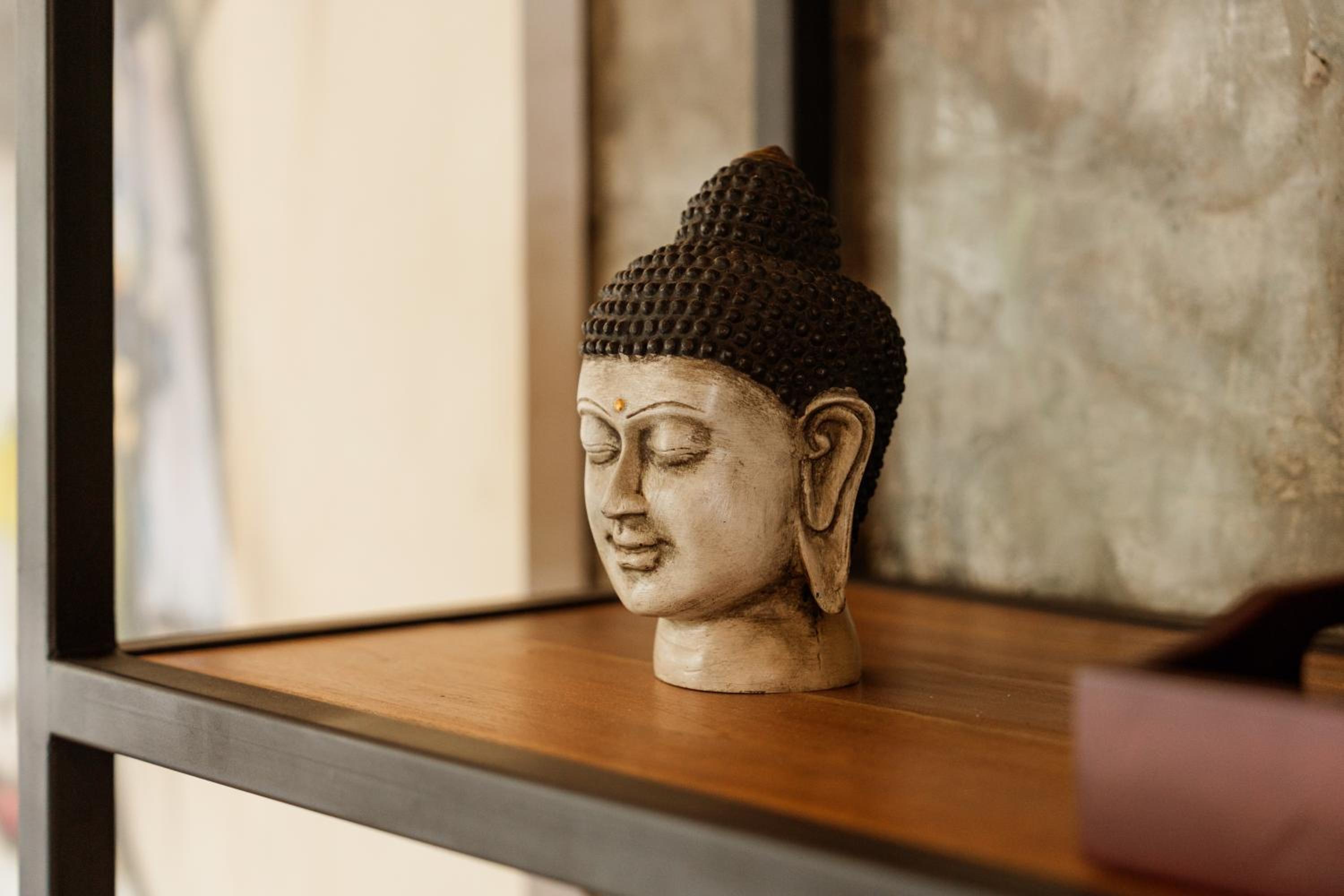 Modern Artistic 5BR Haven in Canggu Berawa