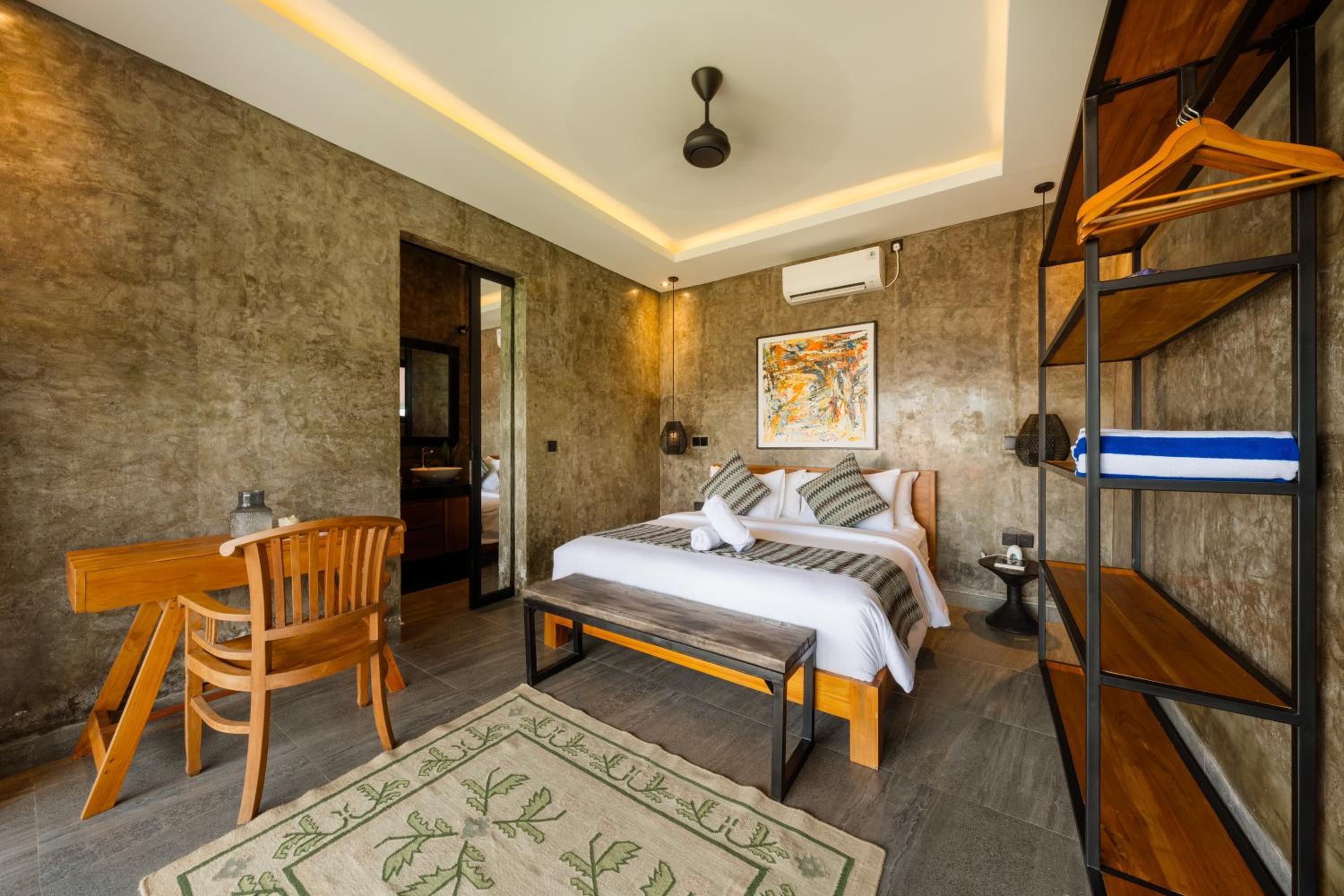 Modern Artistic 5BR Haven in Canggu Berawa