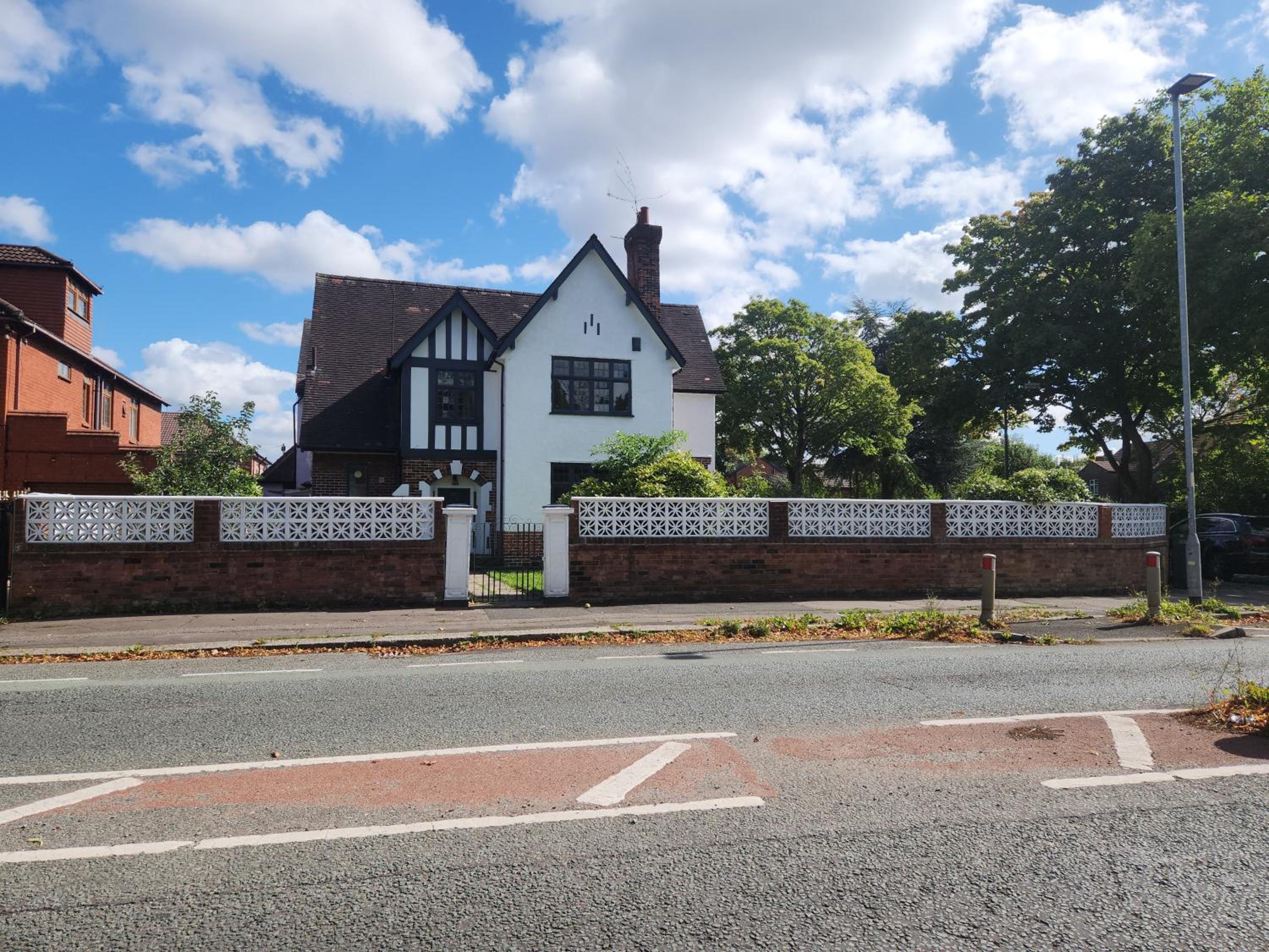 Luxury Cottage Stay Rooms Free Wifi Old Trafford Manchester