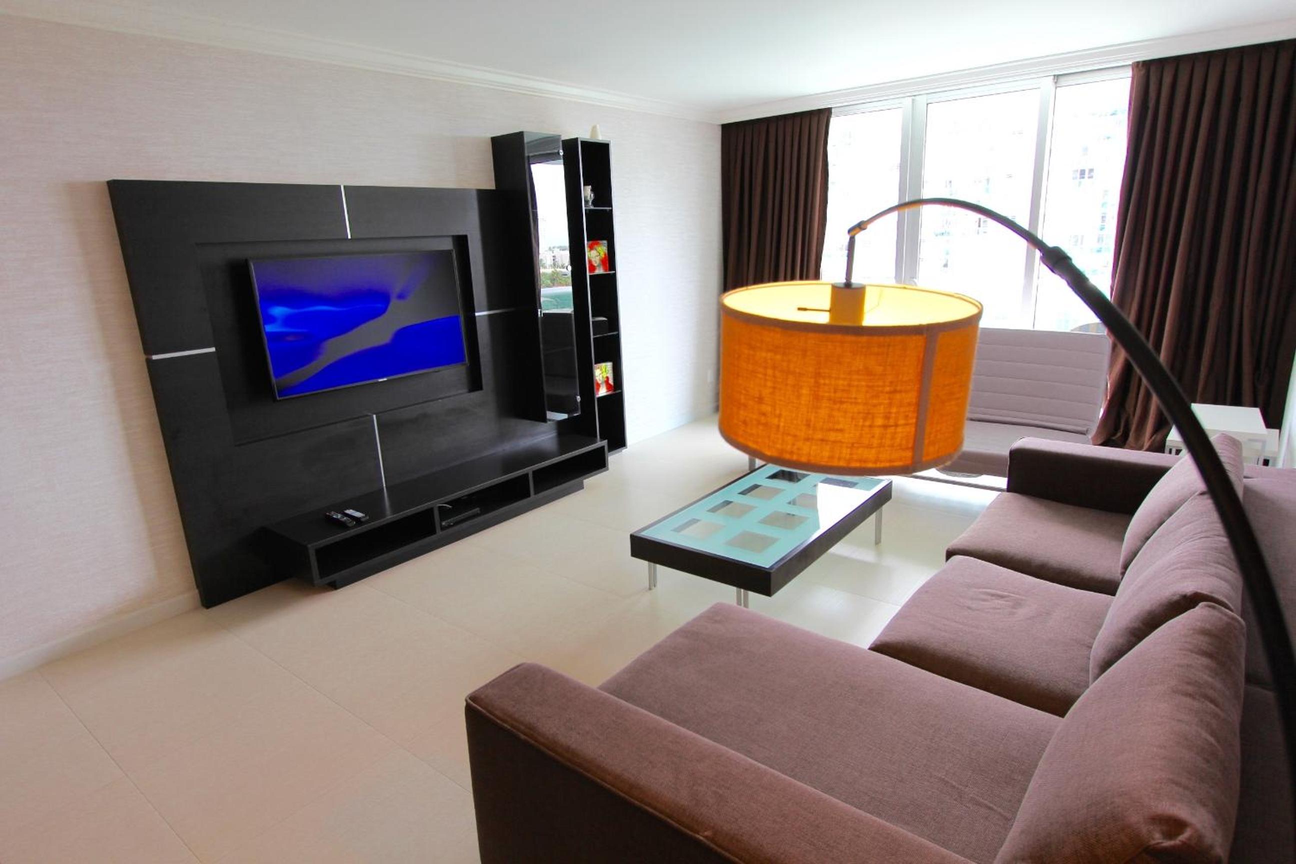Ocean Reserve Condo by FlatsAway