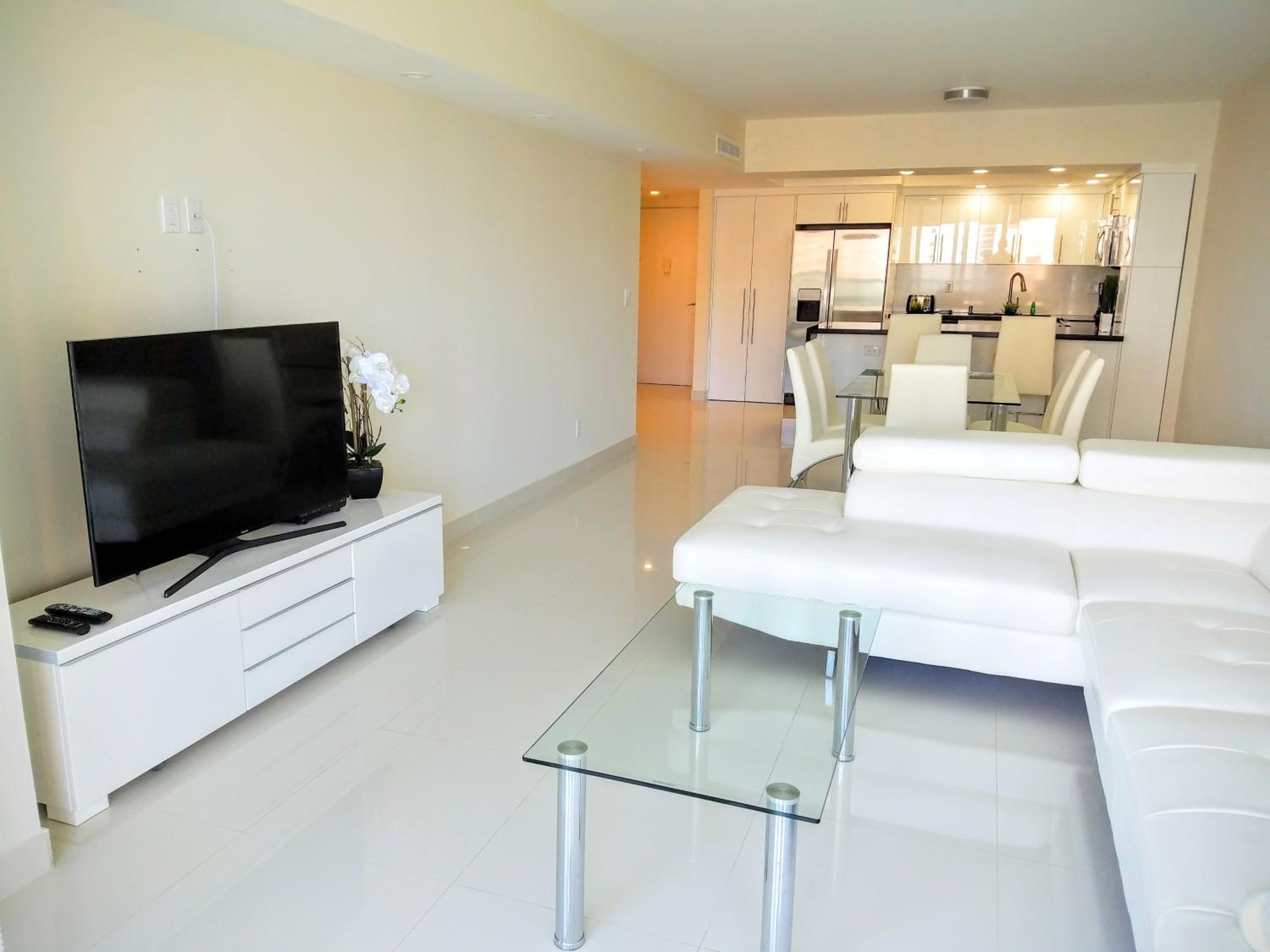 Ocean Reserve Condo by FlatsAway
