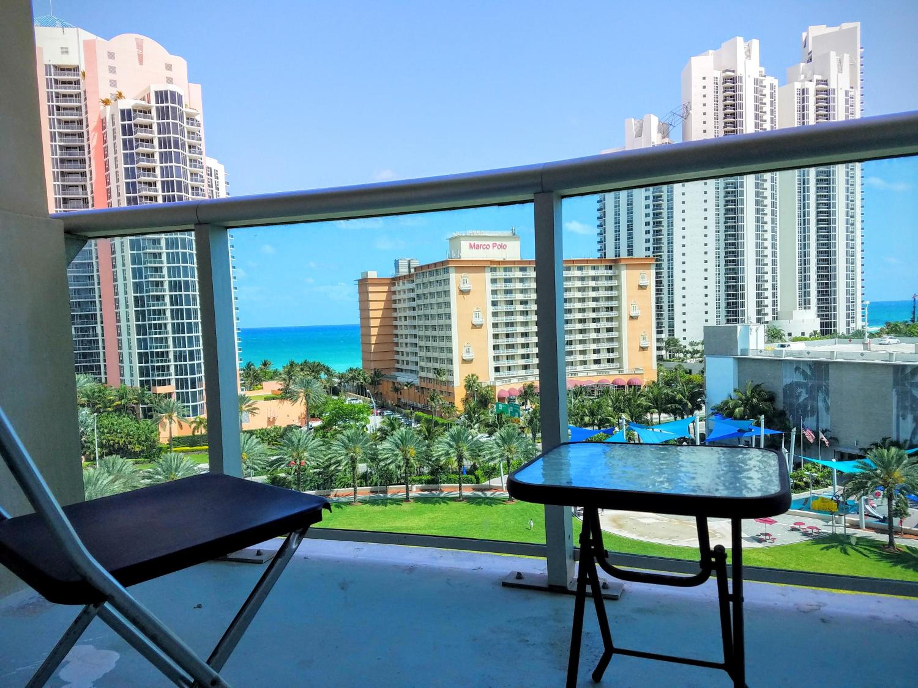 Ocean Reserve Condo by FlatsAway